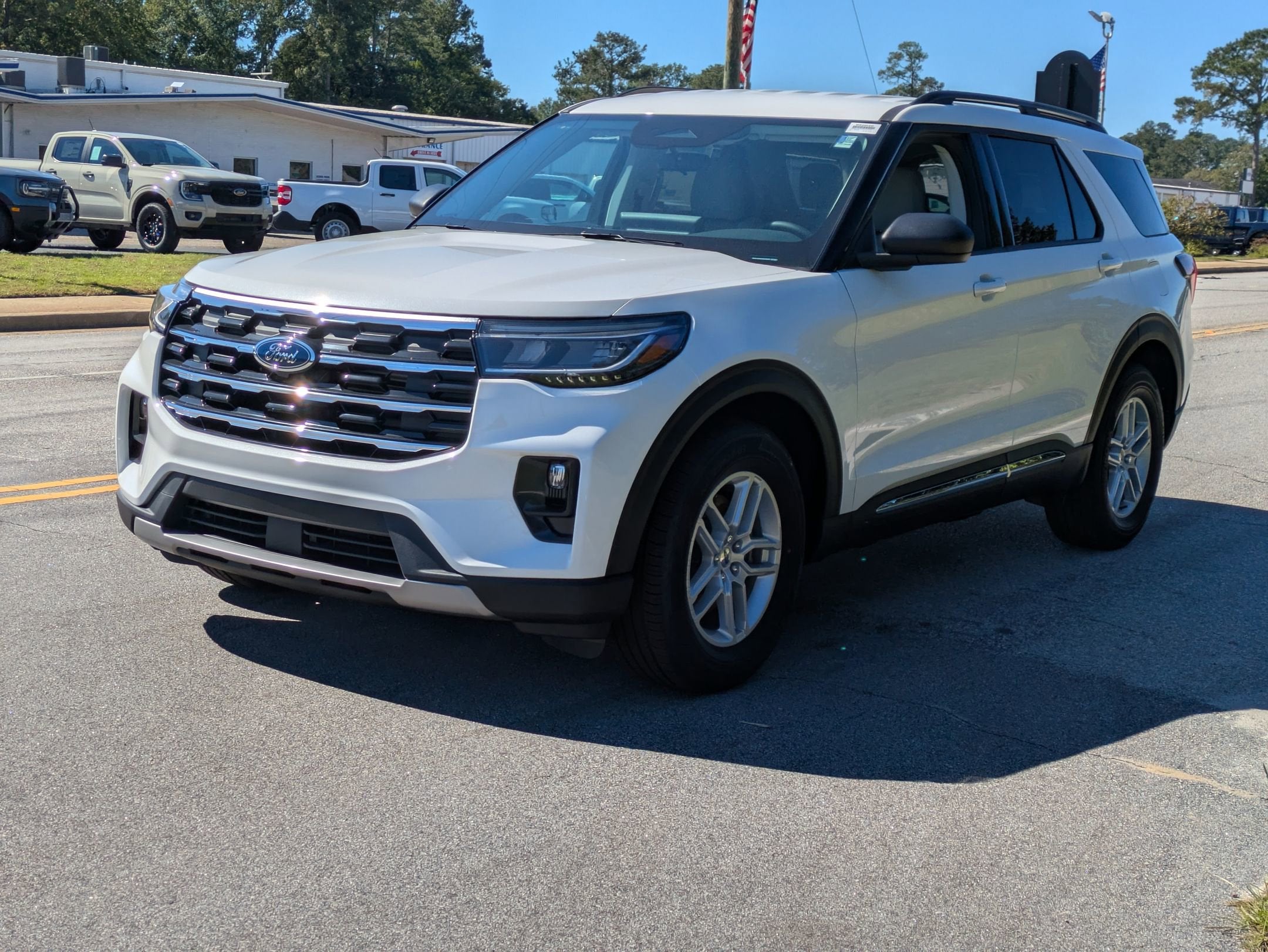 2025 Ford Explorer Active