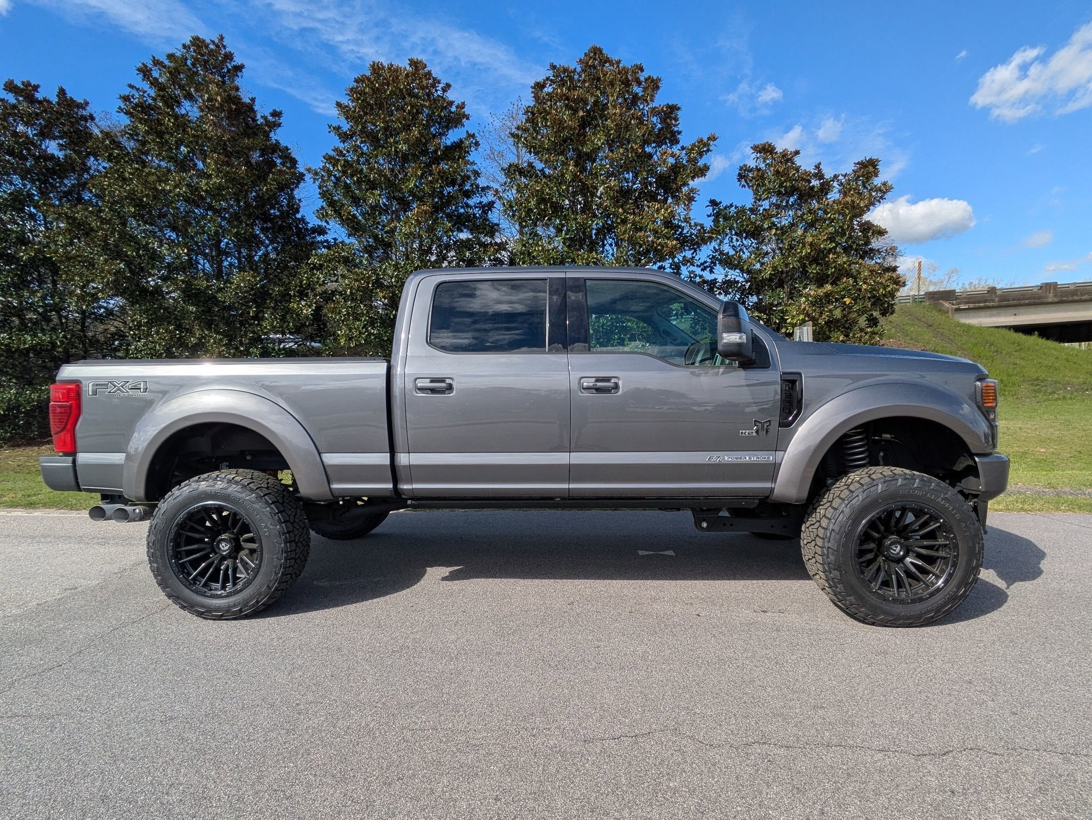 2021 Ford Super Duty F-250 SRW LARIAT