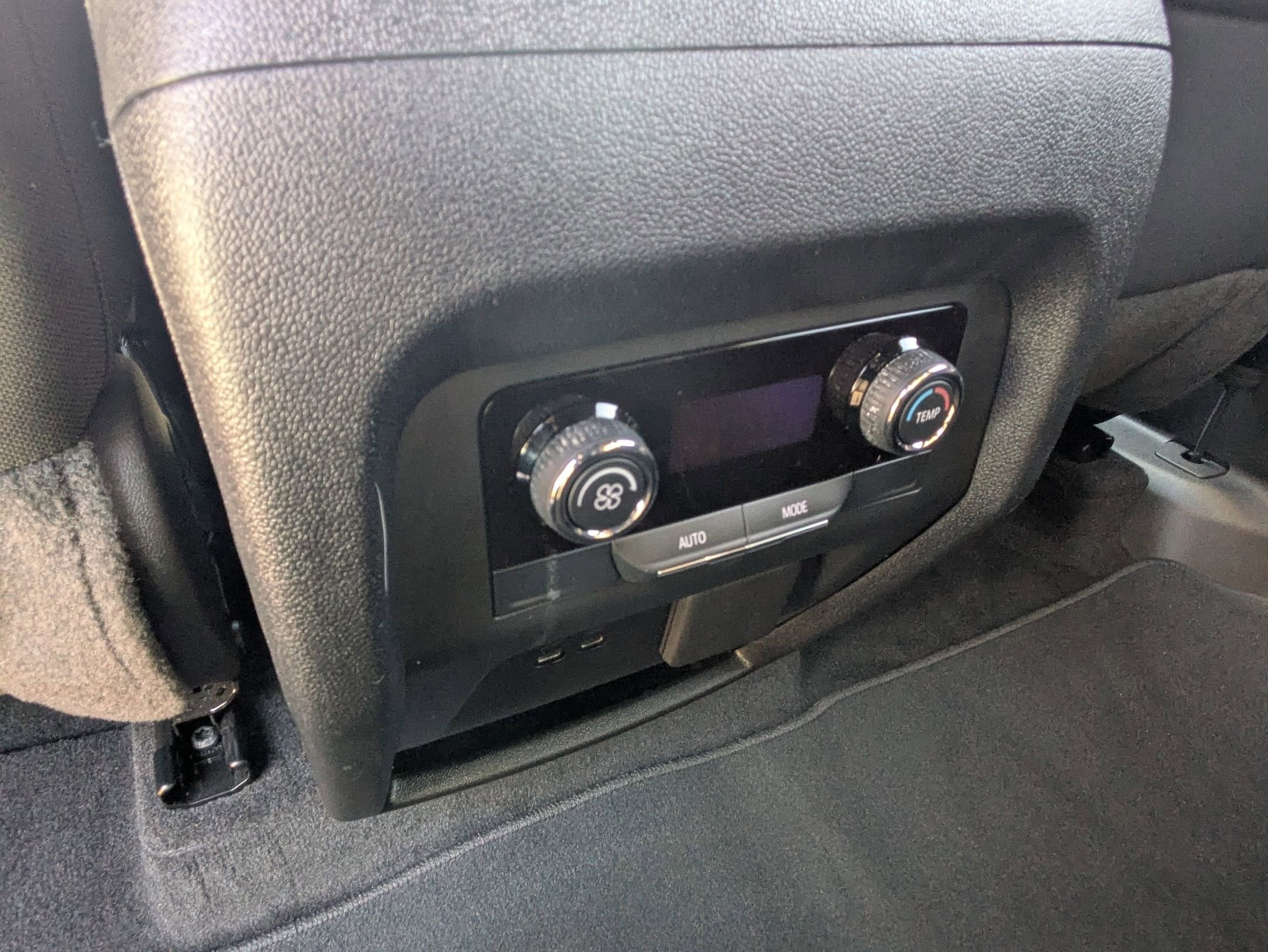 2024 Chevrolet Traverse AWD LT