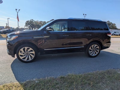 2023 Lincoln Navigator Reserve