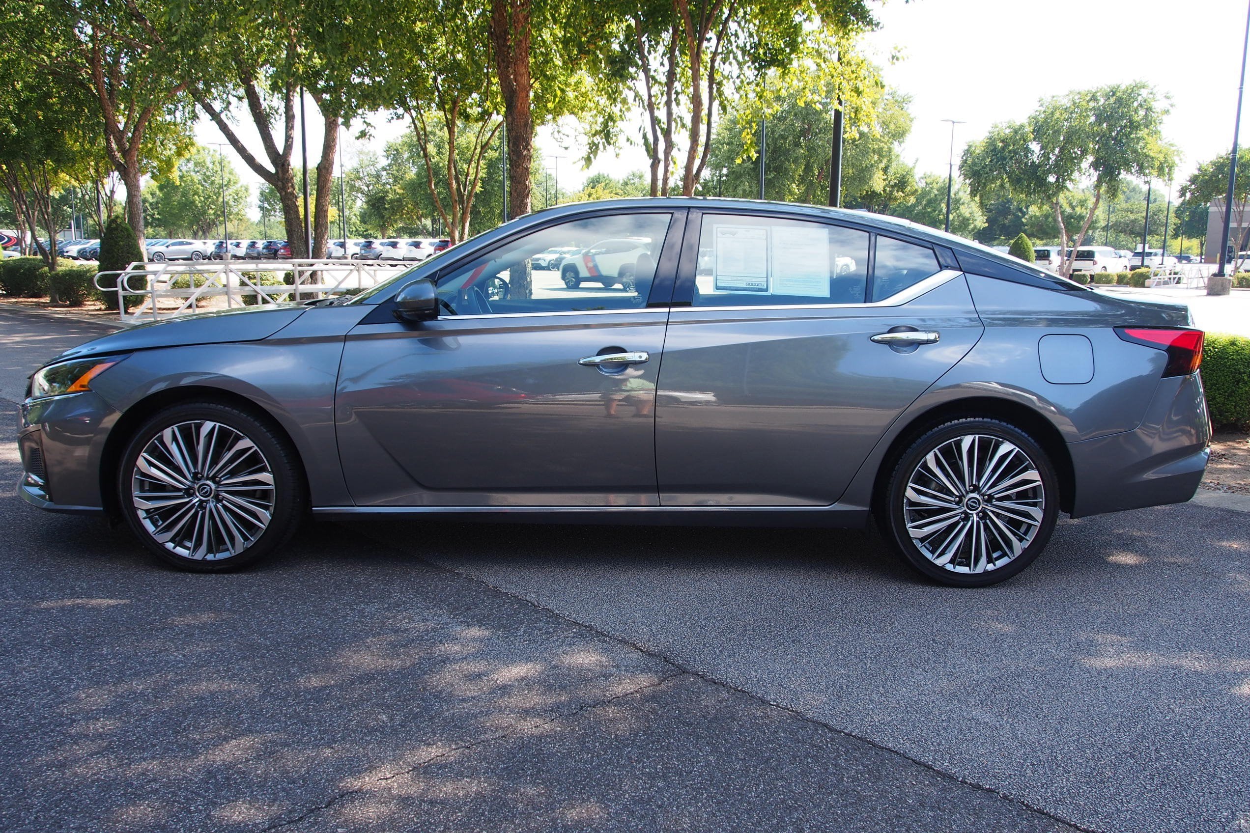 2024 Nissan Altima 2.5 SL