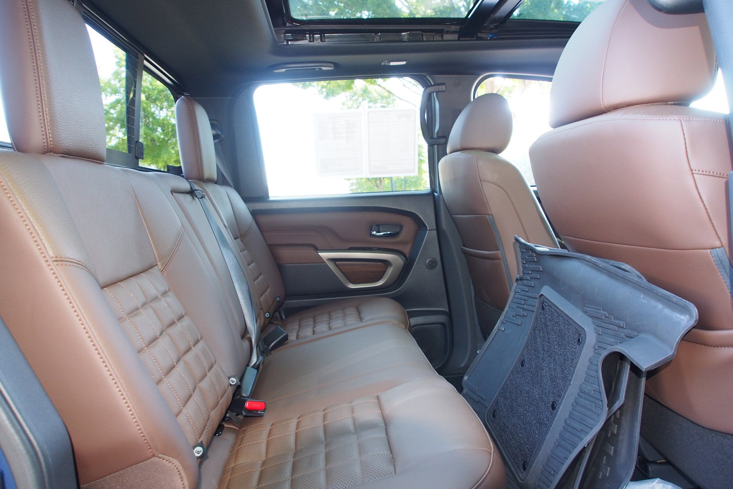 2023 Nissan Titan Platinum Reserve