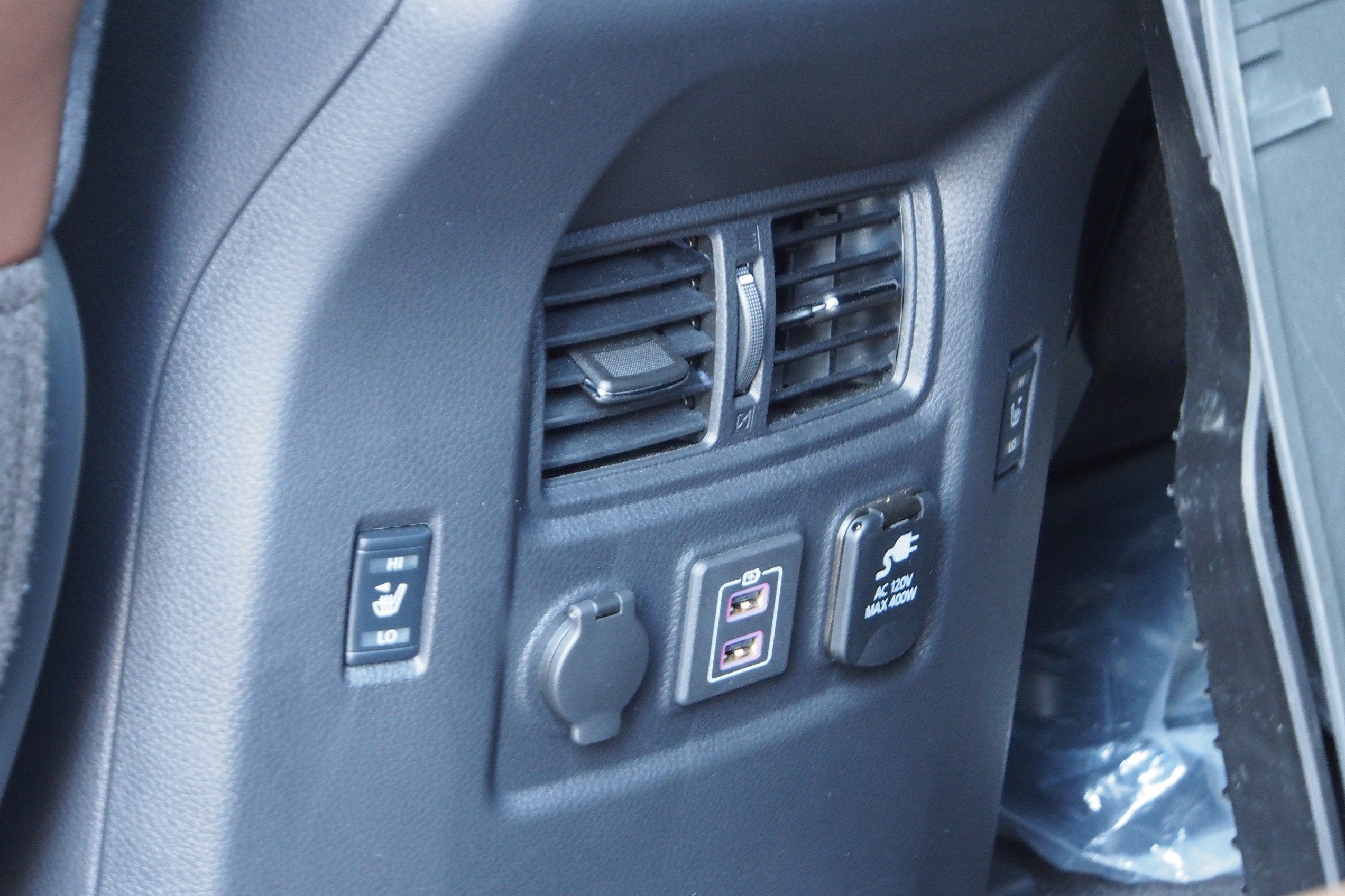 2023 Nissan Titan Platinum Reserve