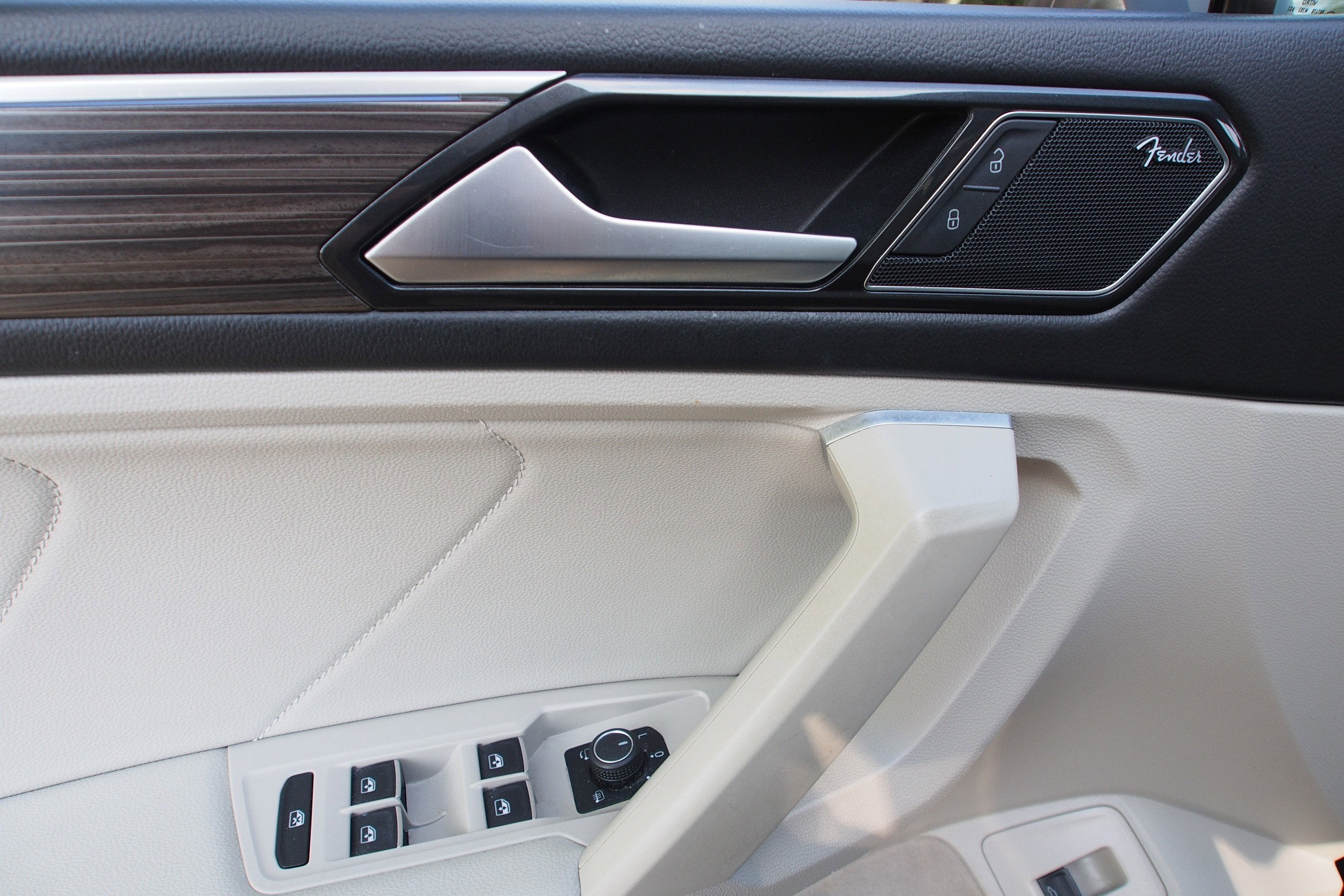 2022 Volkswagen Tiguan SEL R-Line