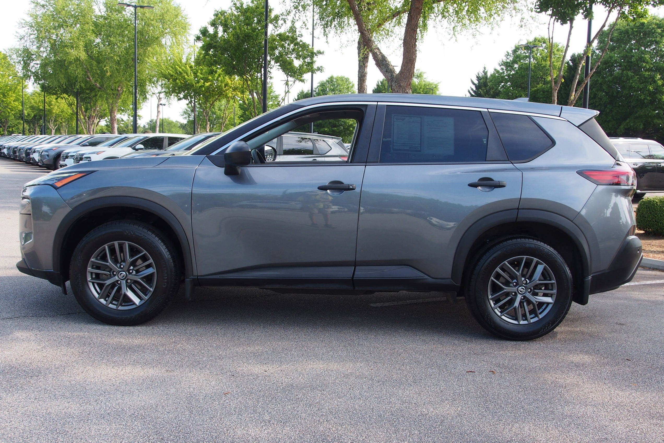 2021 Nissan Rogue S