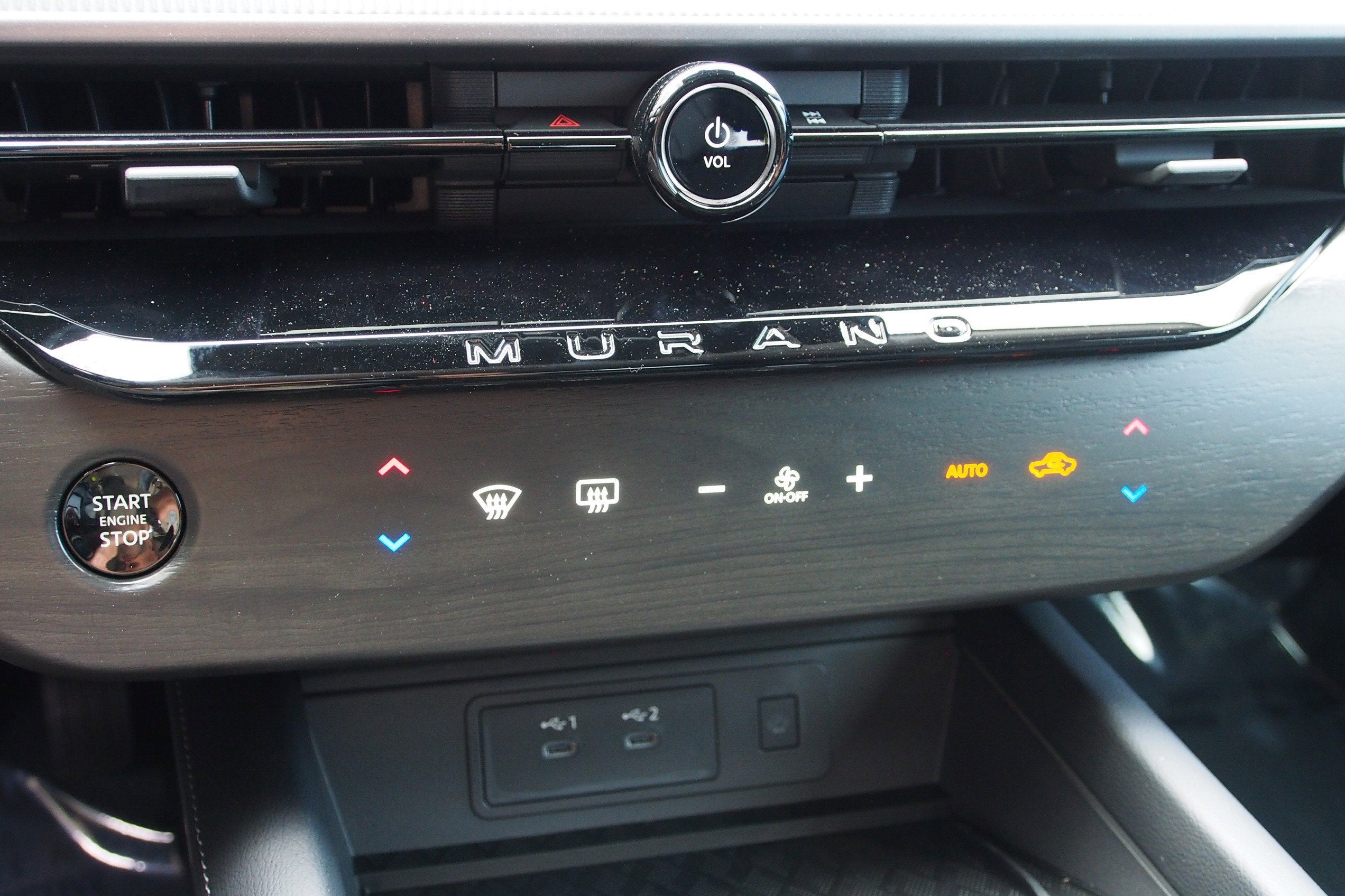 2025 Nissan Murano SV