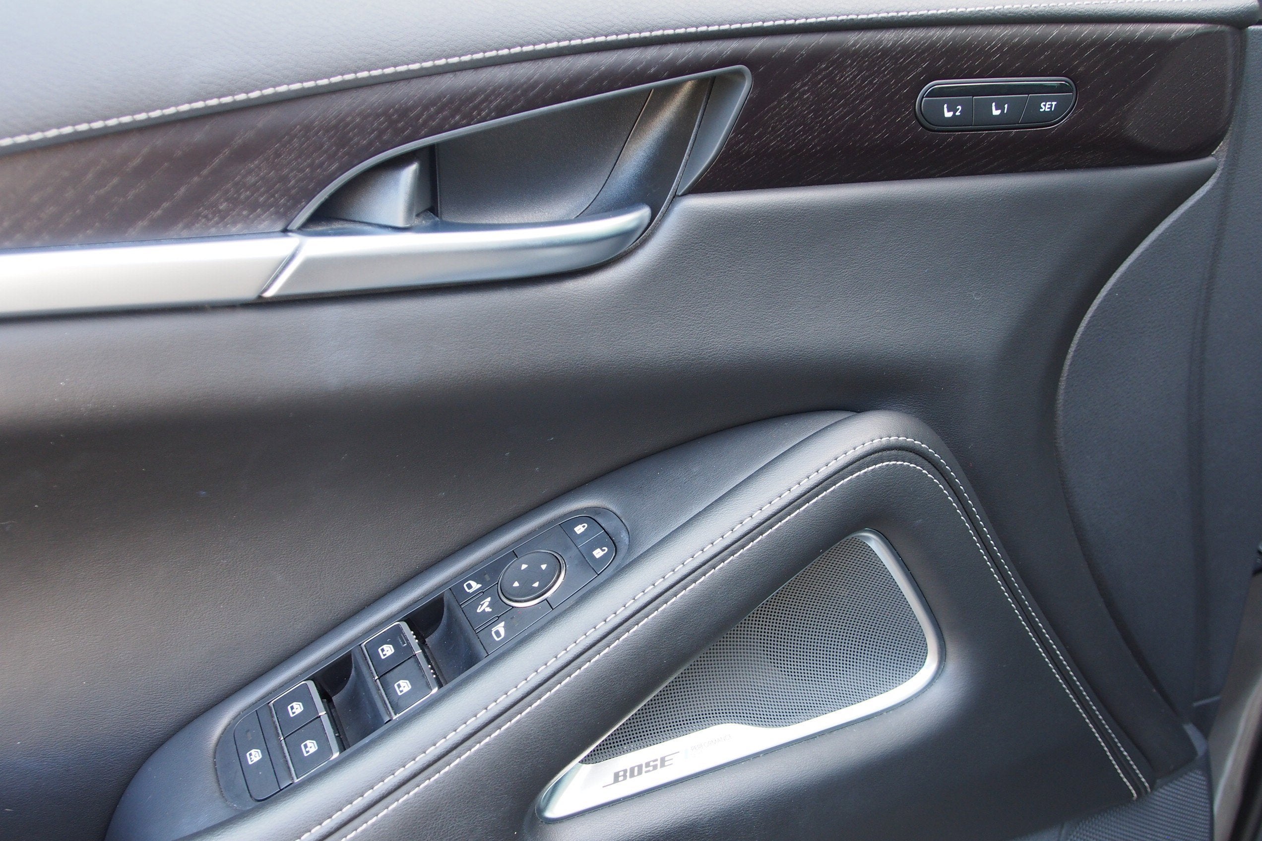 2022 INFINITI QX60 SENSORY