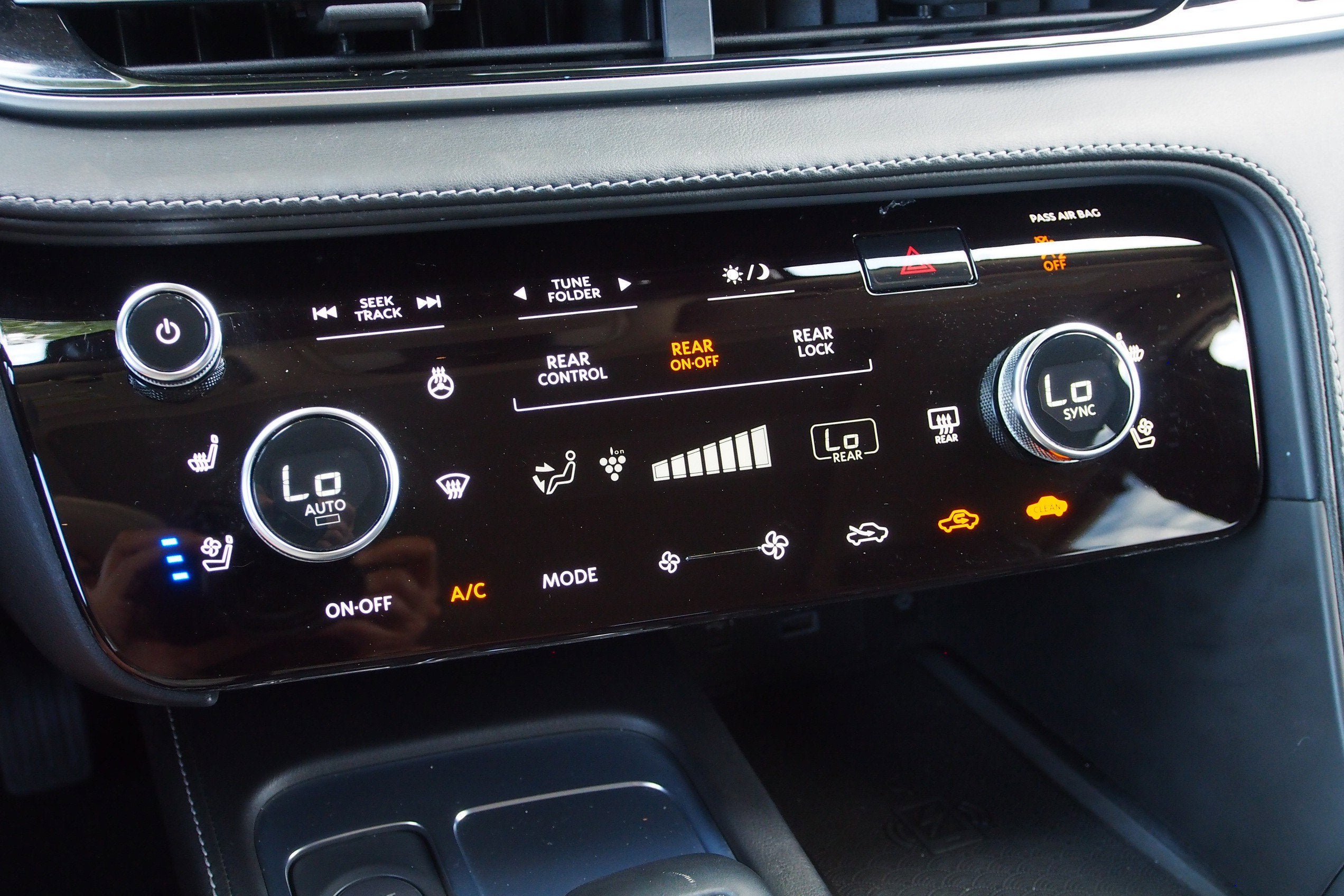 2022 INFINITI QX60 SENSORY