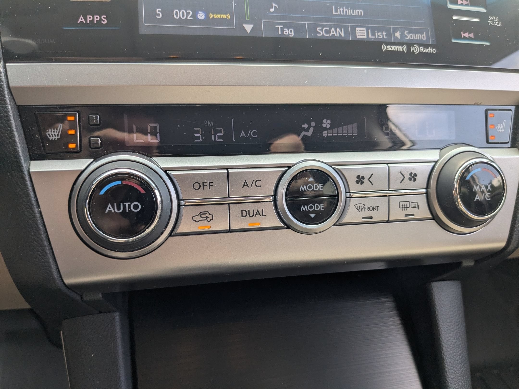 2016 Subaru Outback 2.5i Premium
