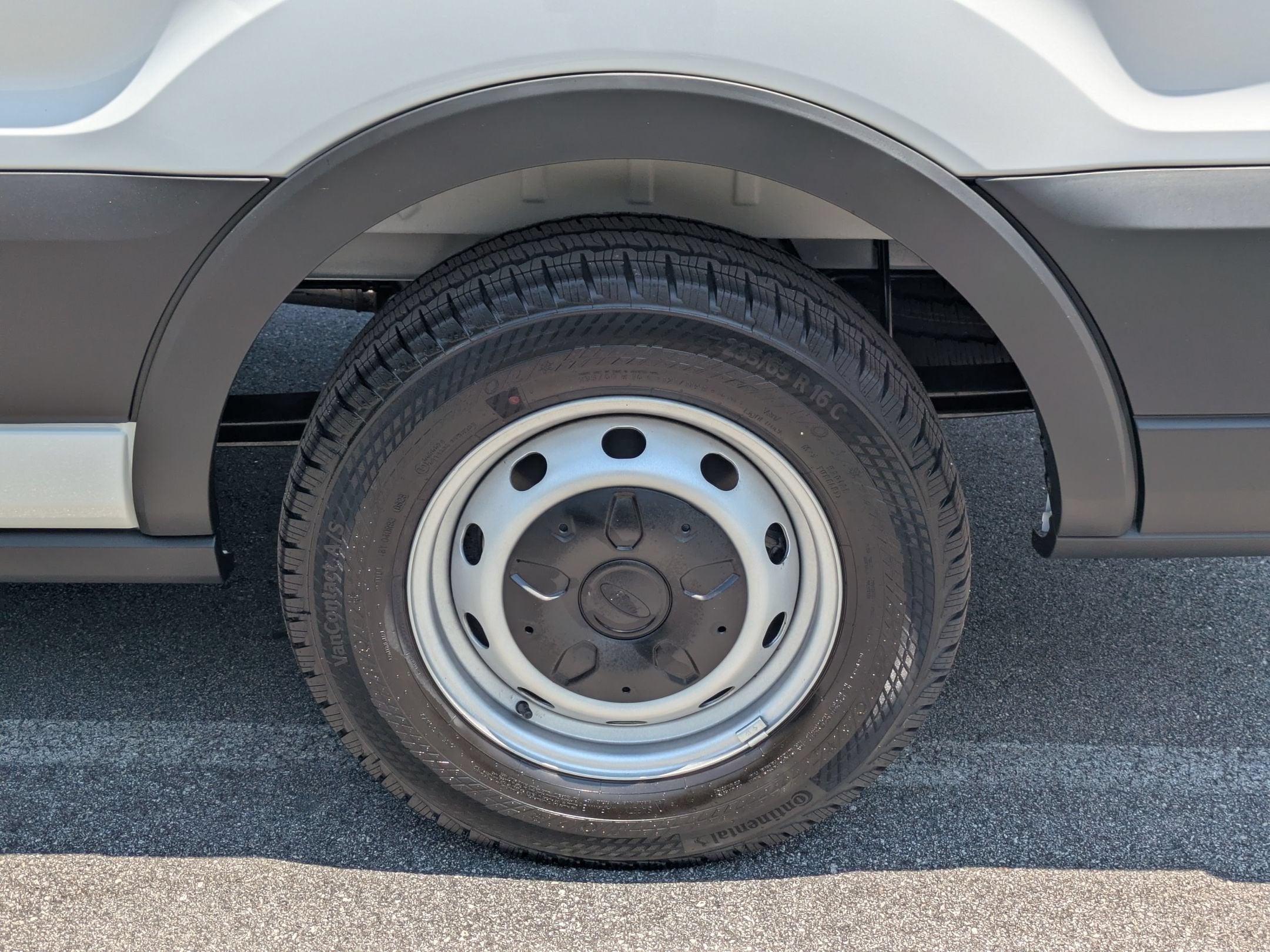 2026 Ford Transit Passenger Wagon XL