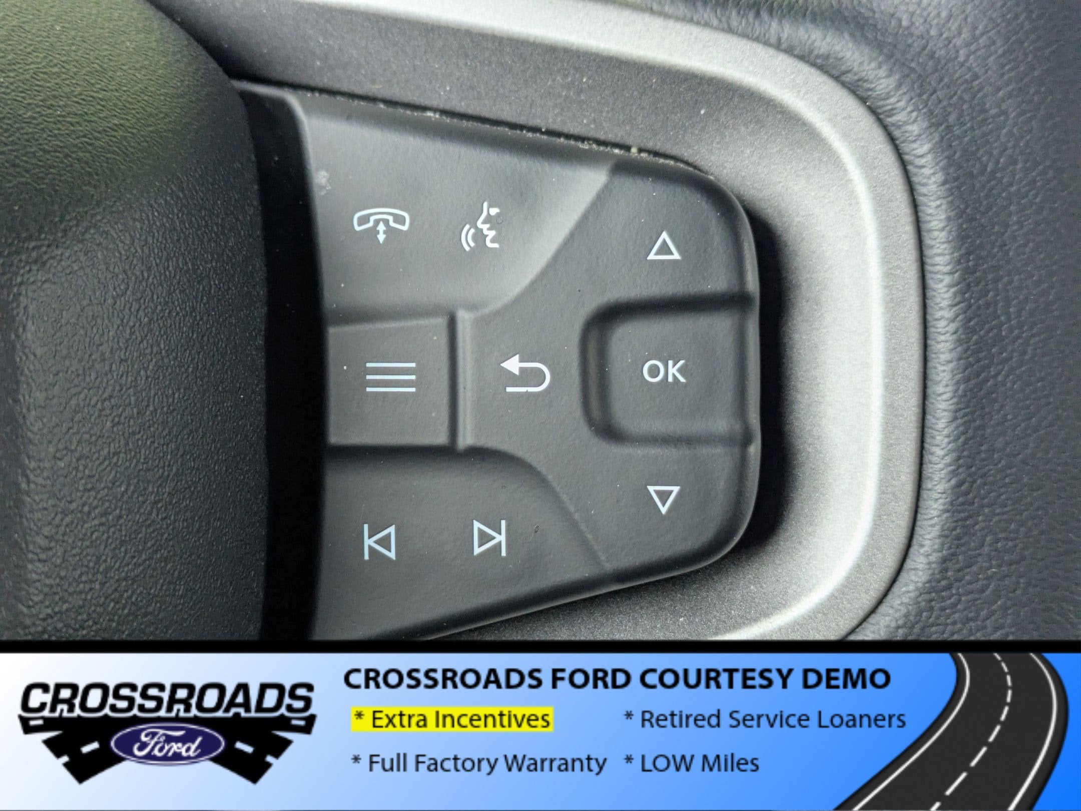2025 Ford Bronco Outer Banks - Crossroads Courtesy Demo