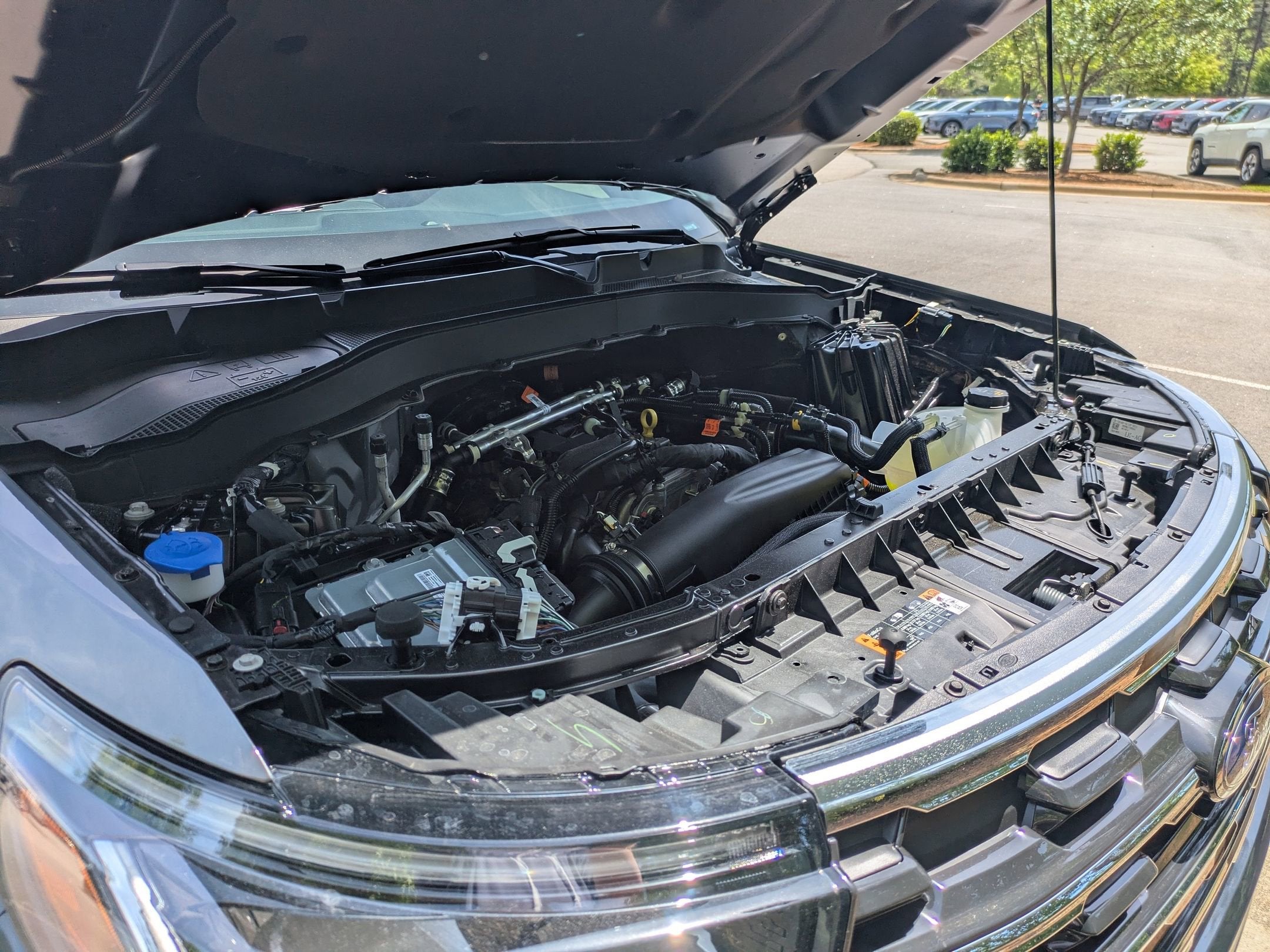 2026 Ford Explorer Active w/200A Pkg