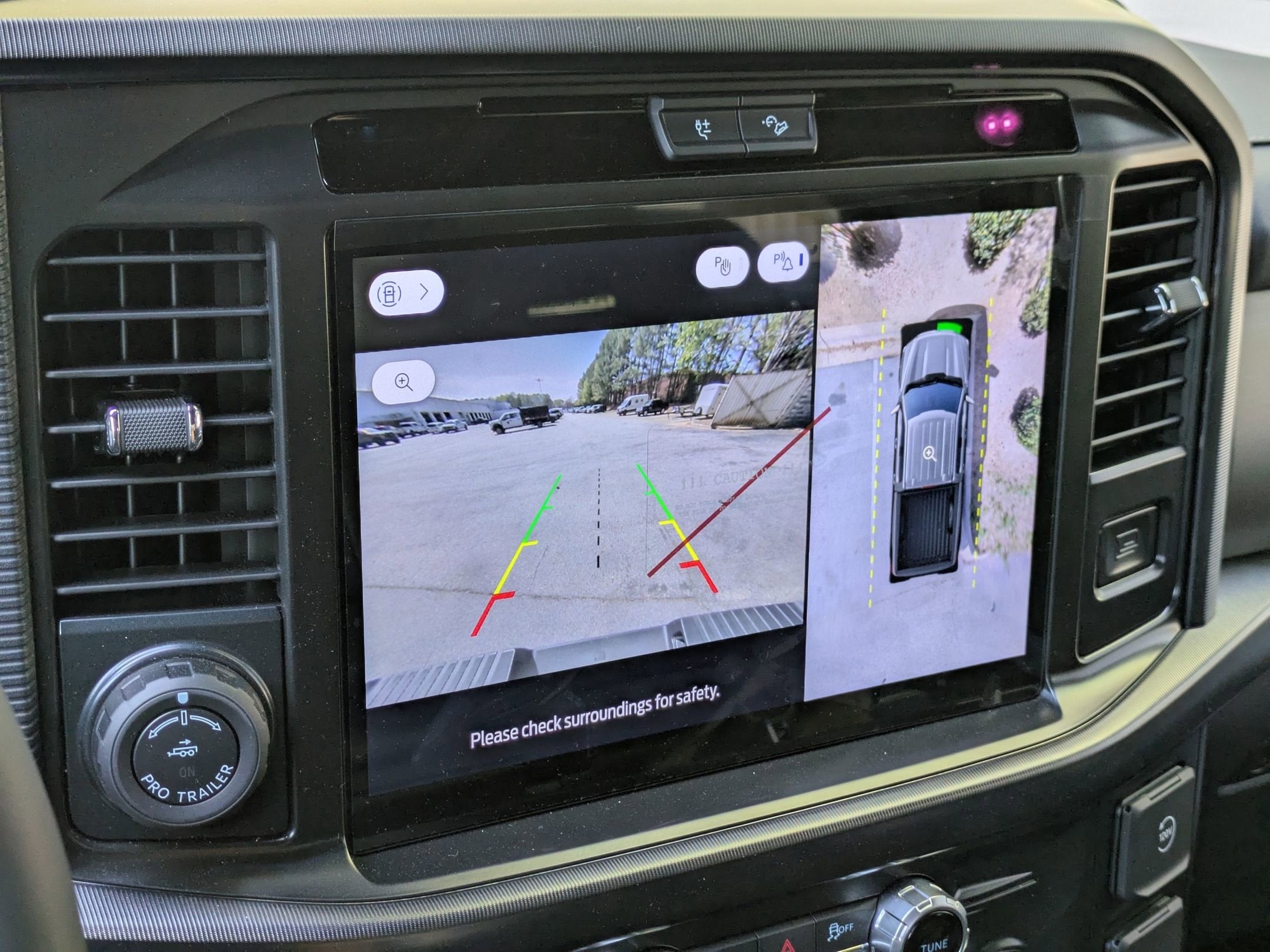 2026 Ford F-150 Platinum - Crossroads Courtesy Demo