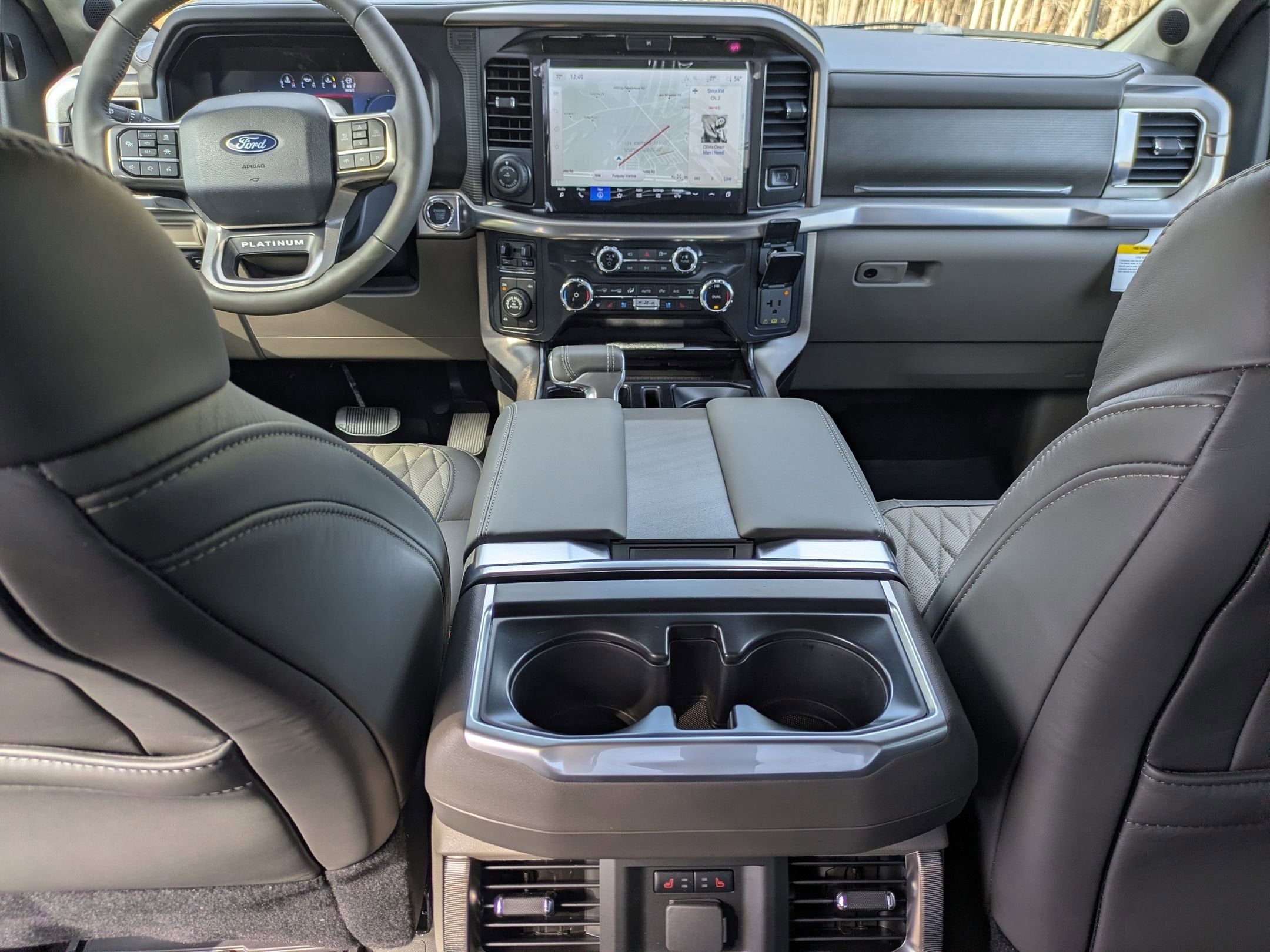 2025 Ford F-150 Platinum