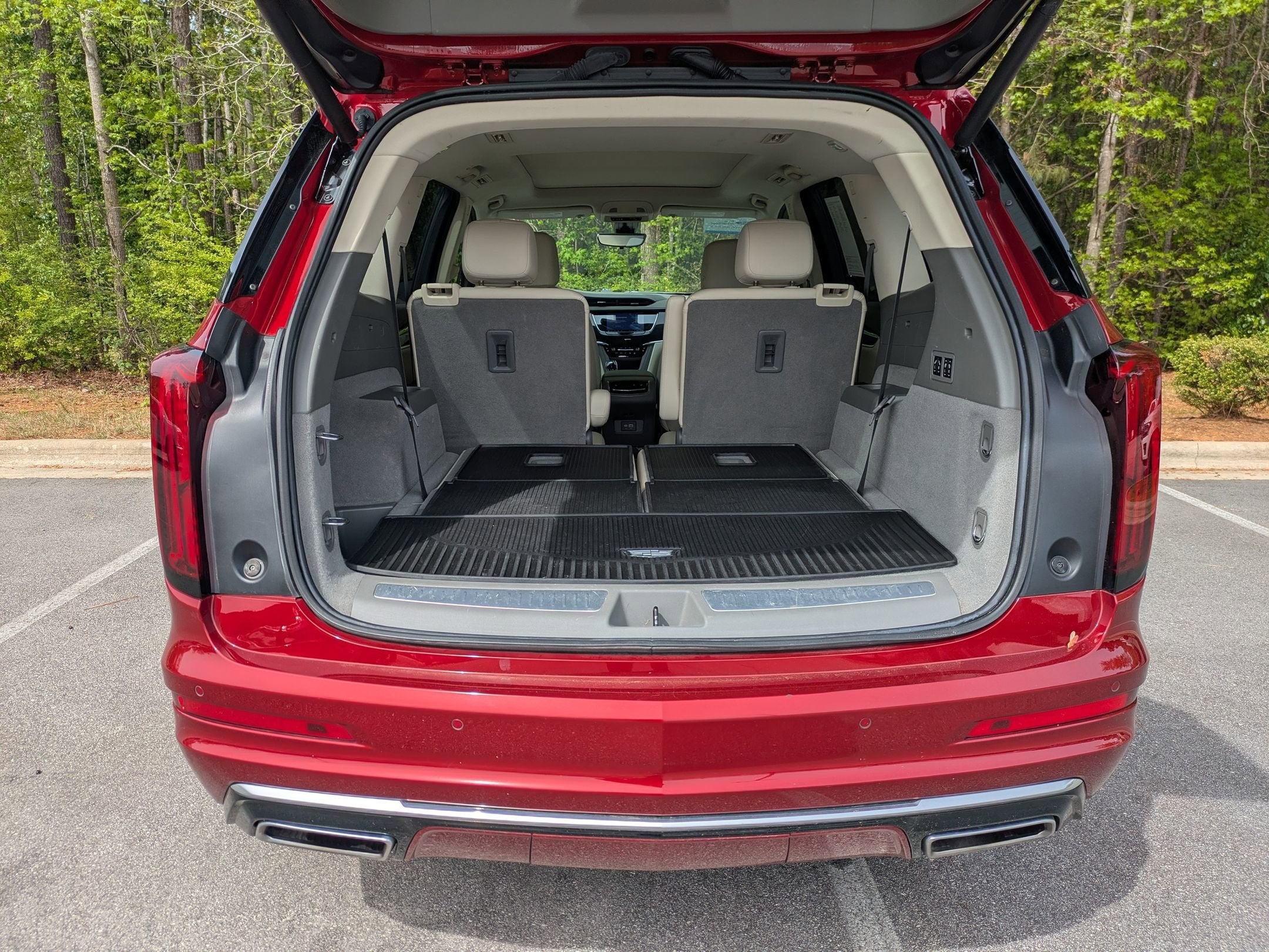 2023 Cadillac XT6 FWD Premium Luxury