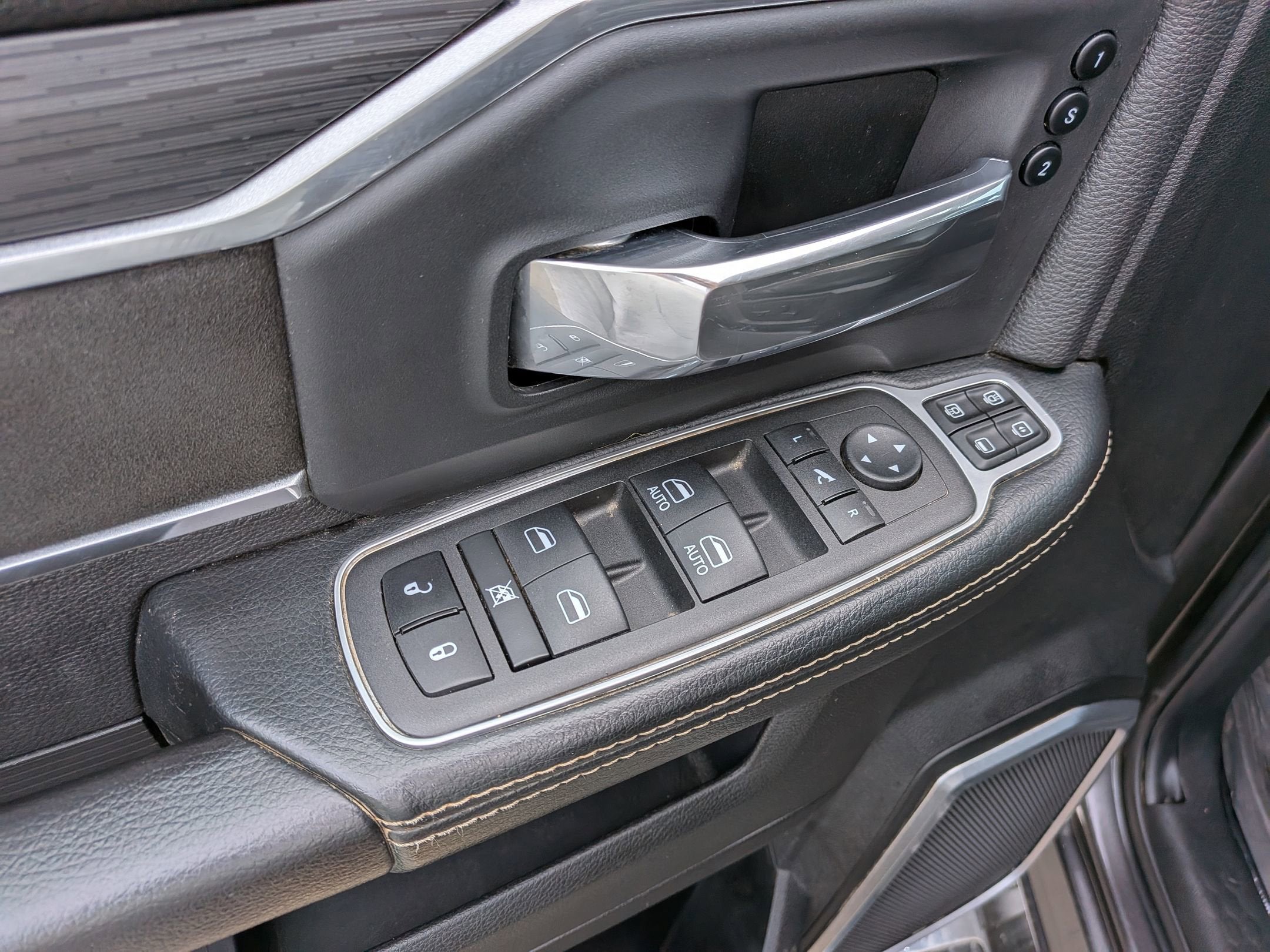 2023 RAM 3500 Laramie