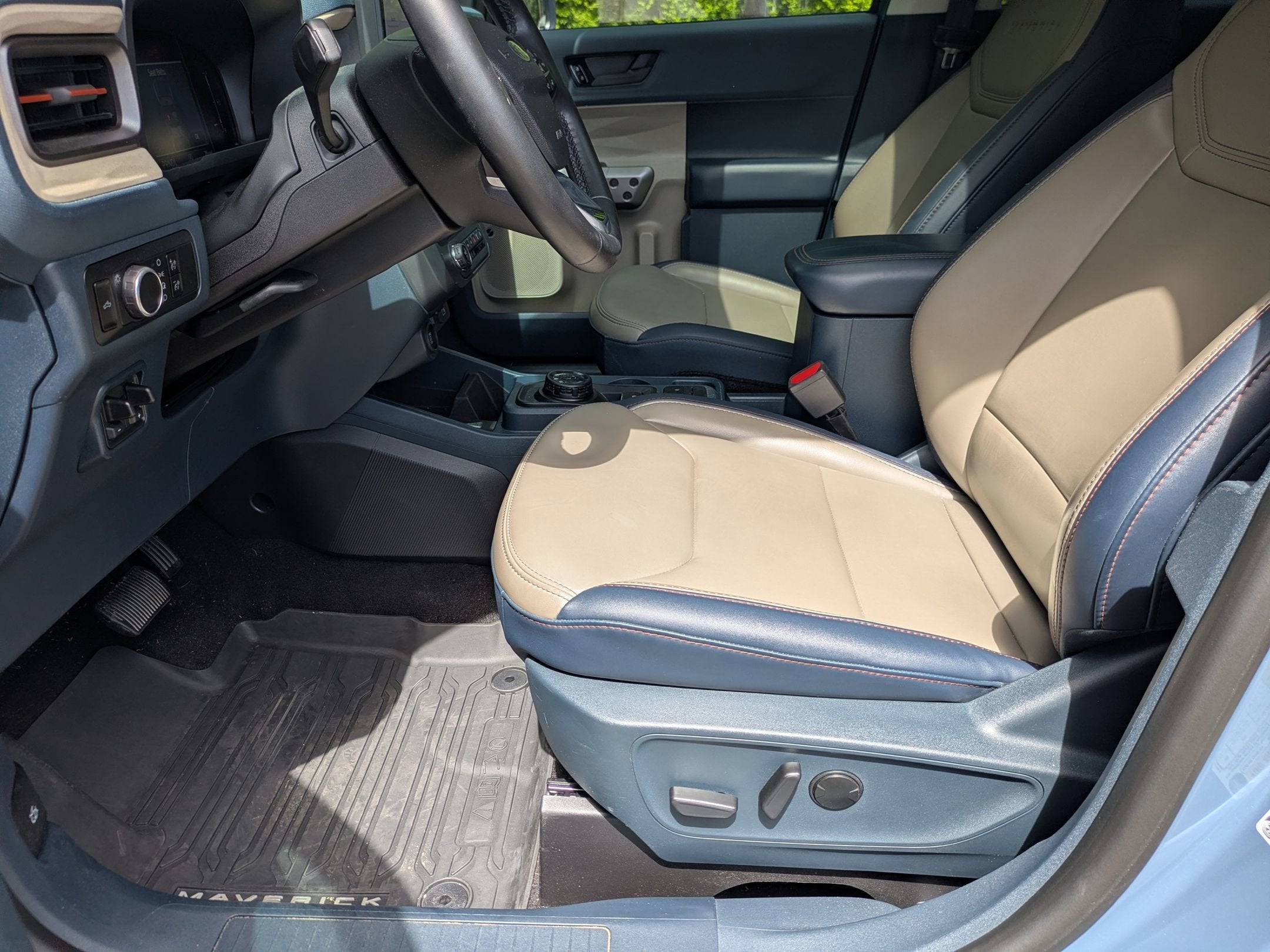 2025 Ford Maverick LARIAT