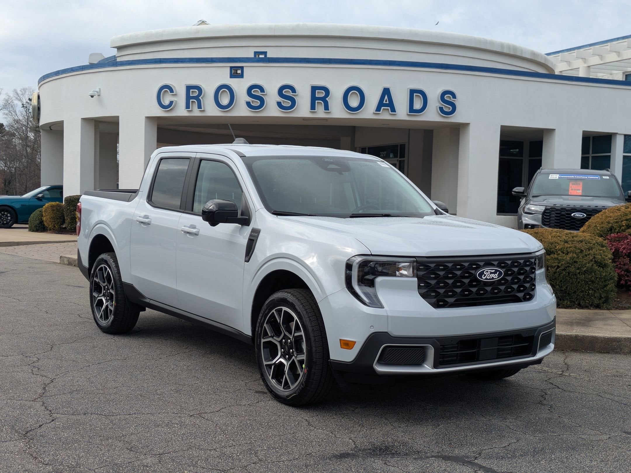 2026 Ford Maverick LARIAT