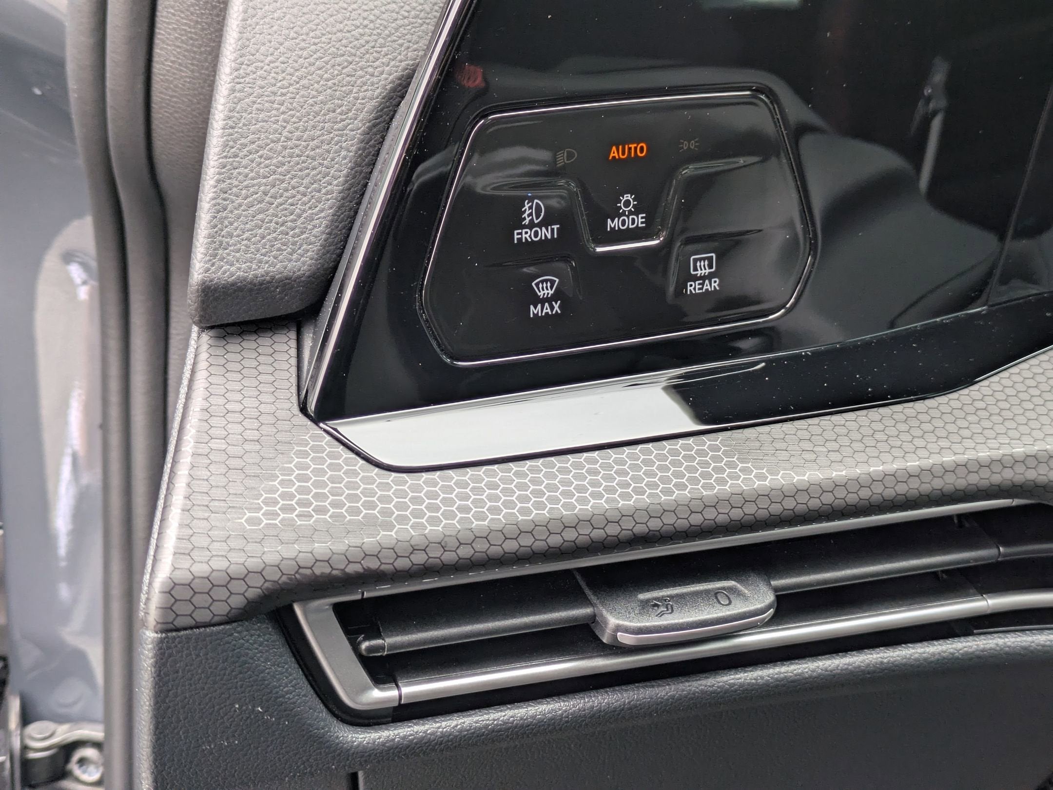 2024 Volkswagen Golf GTI 380 Autobahn