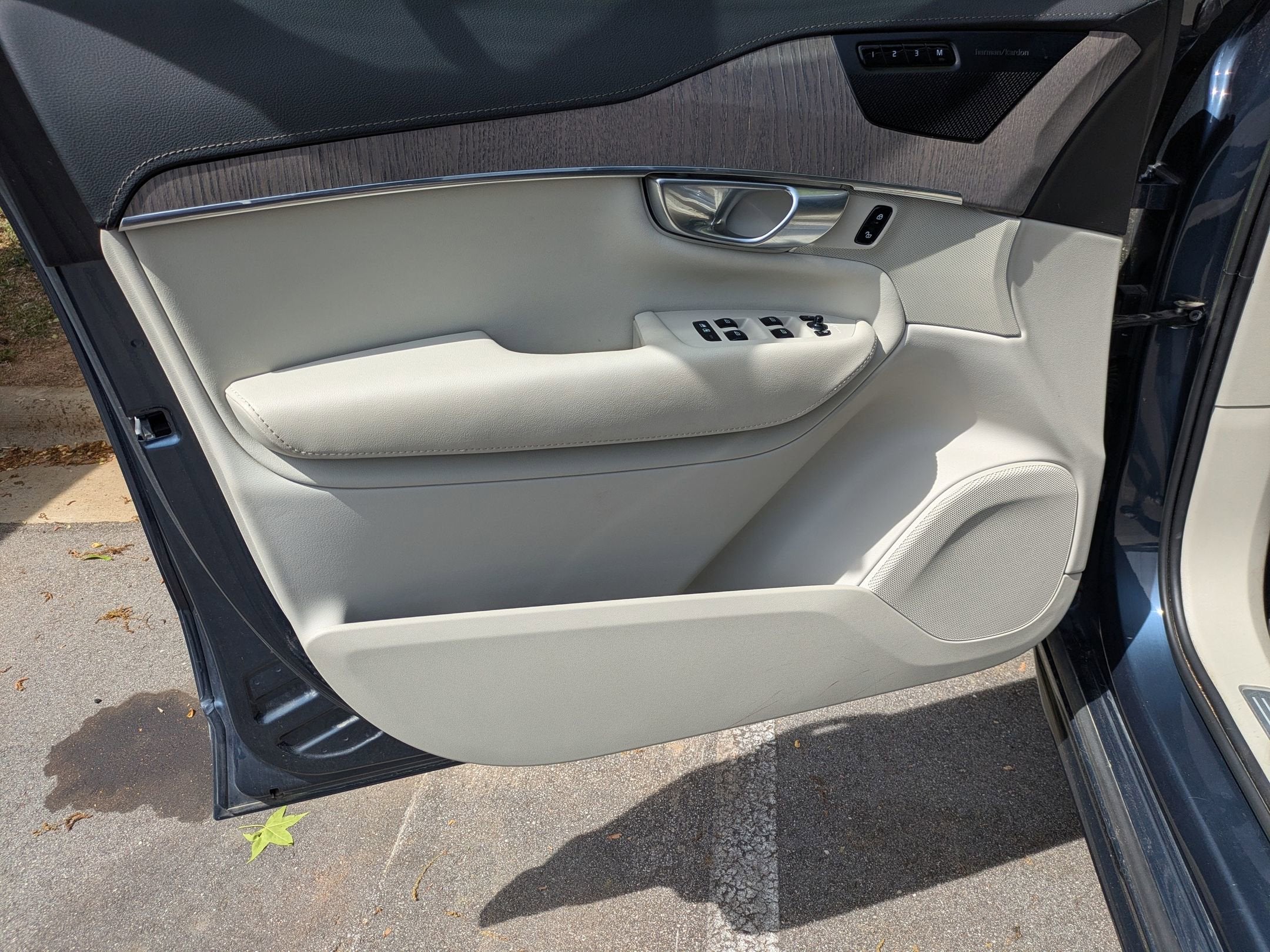 2023 Volvo XC90 Ultimate