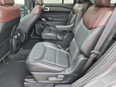 2021 Ford Explorer Platinum