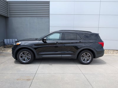 2024 Ford Explorer XLT