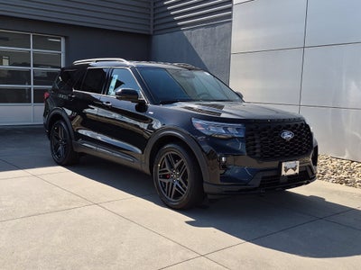 2027 Ford Explorer ST-Line