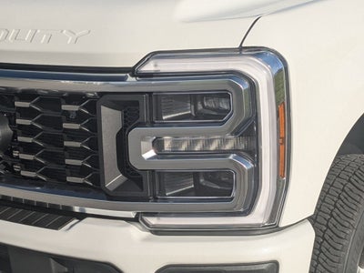 2026 Ford Super Duty F-350 DRW Platinum