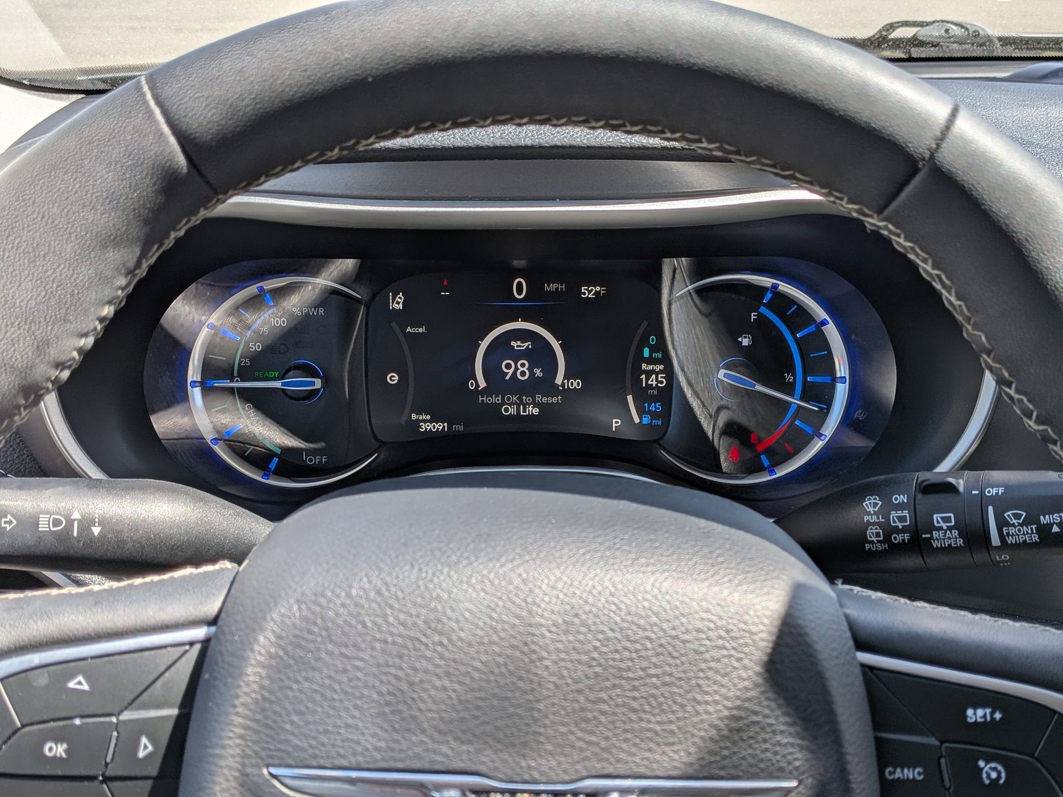 2023 Chrysler Pacifica Hybrid Touring L