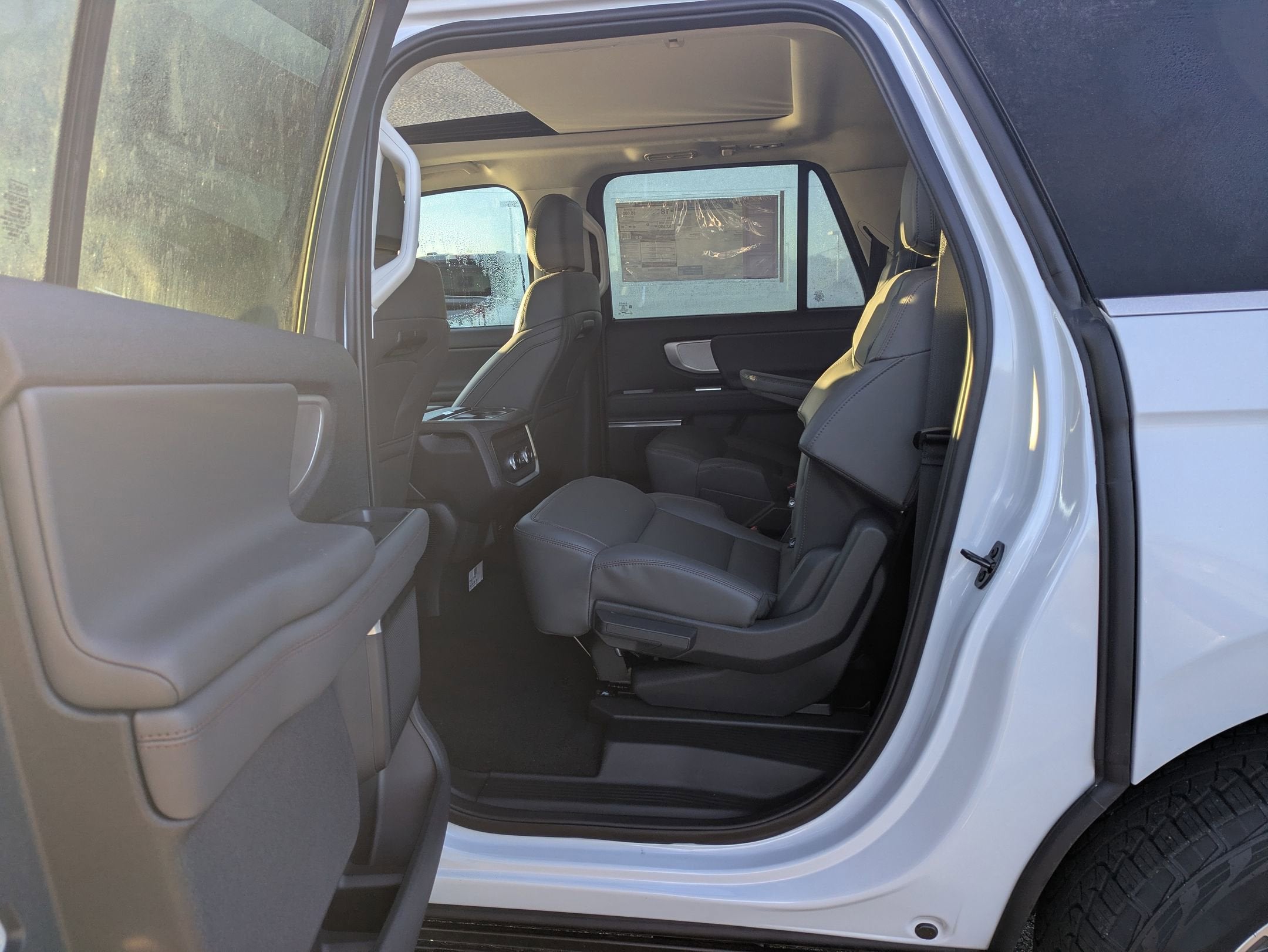 2025 Ford Expedition Max Active - Crossroads Courtesy Demo