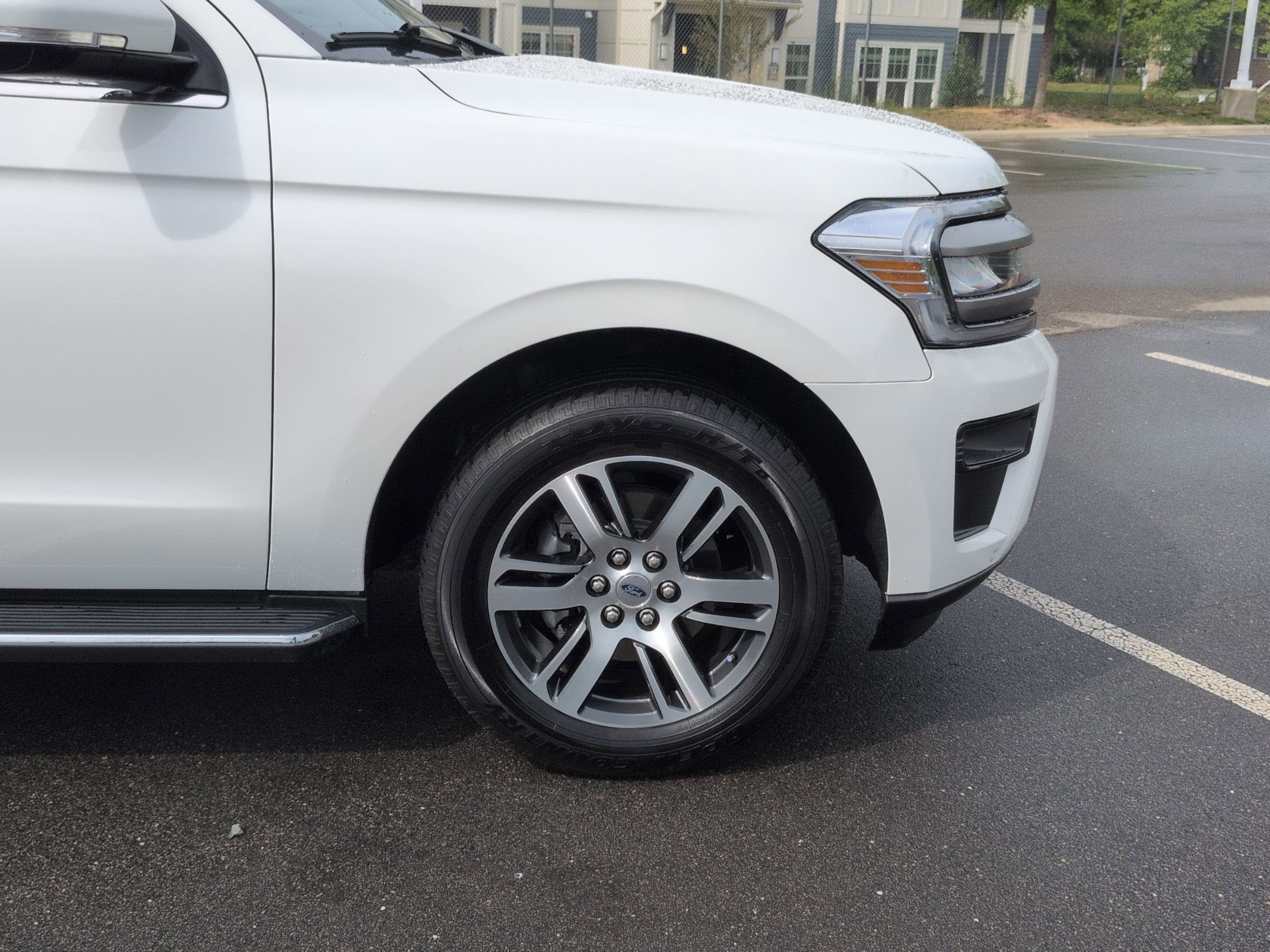 2023 Ford Expedition XLT