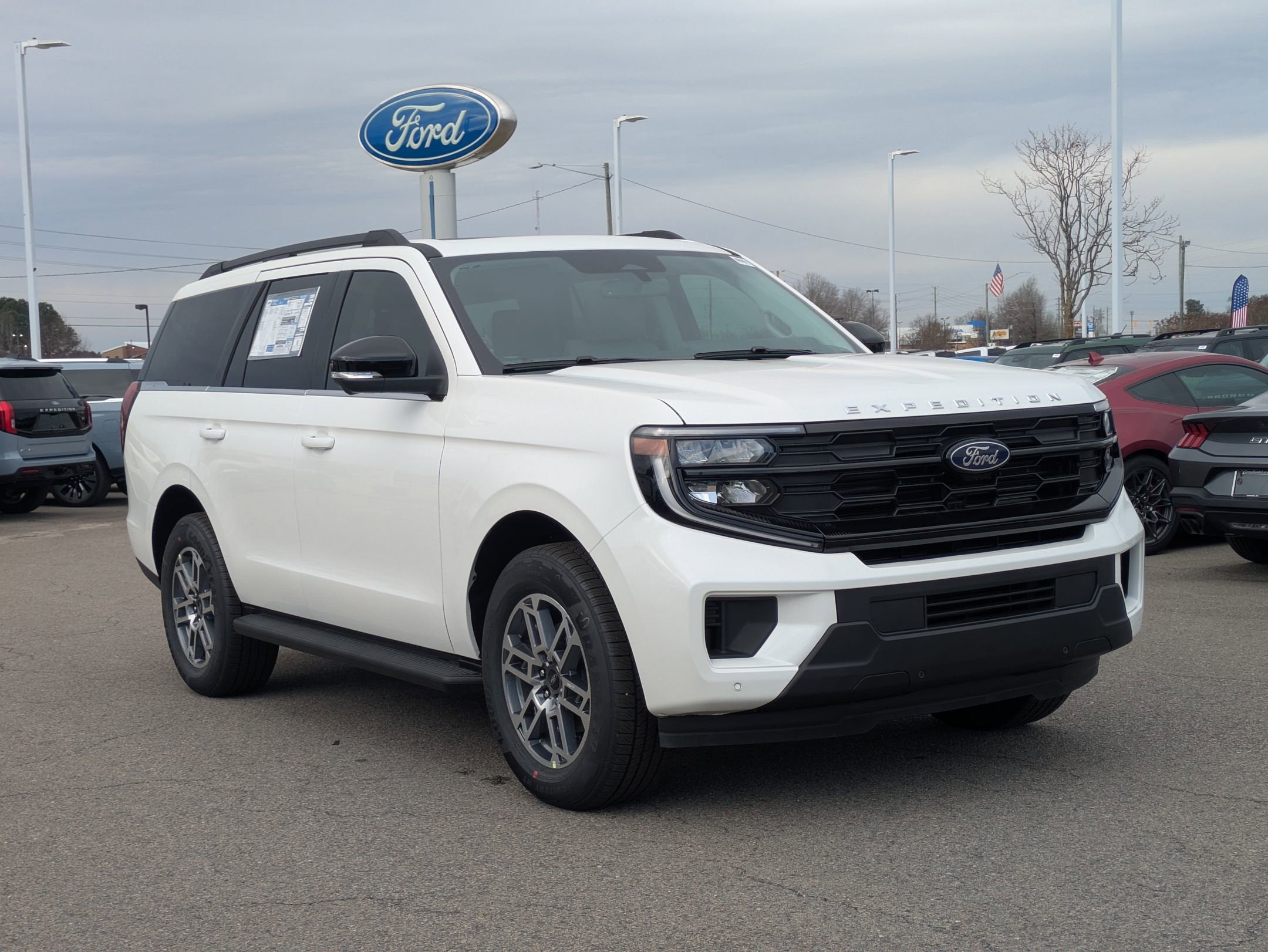 2026 Ford Expedition Active