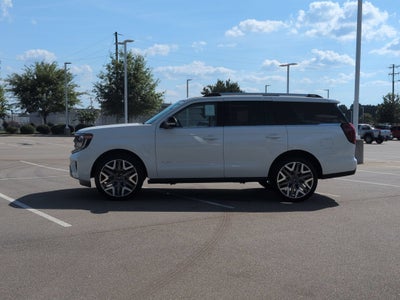 2027 Ford Expedition Platinum