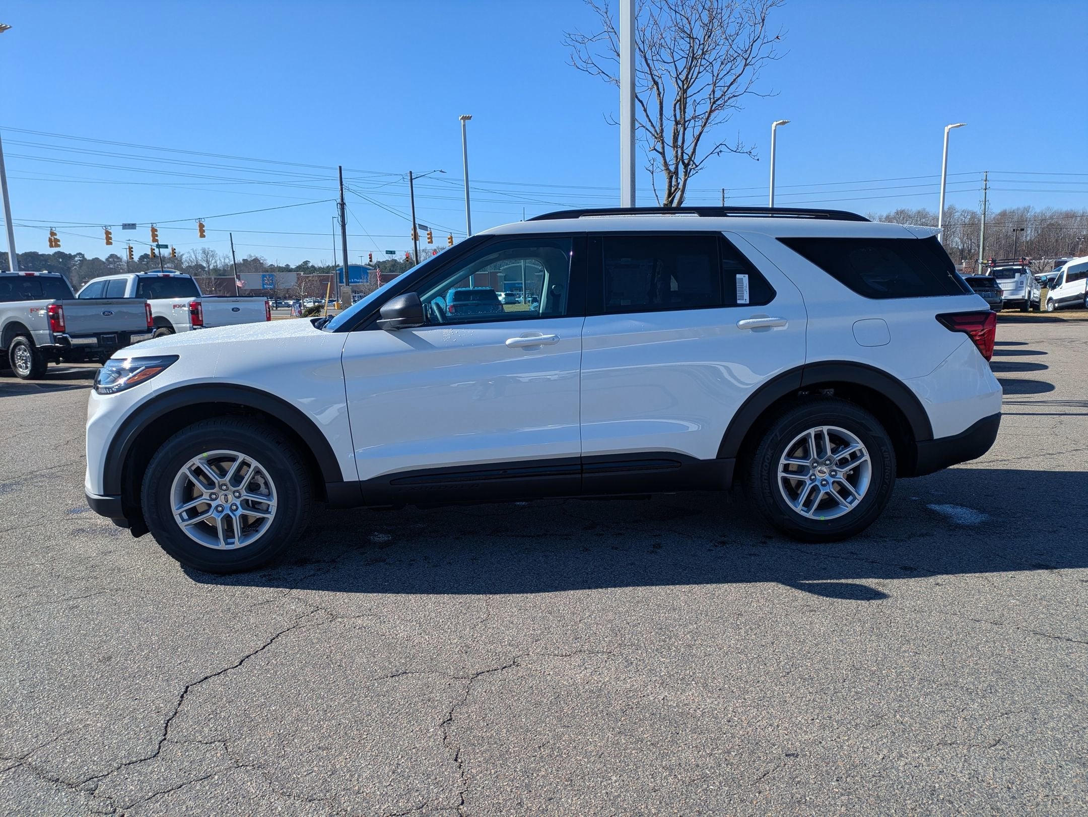 2026 Ford Explorer Active w/200A Pkg