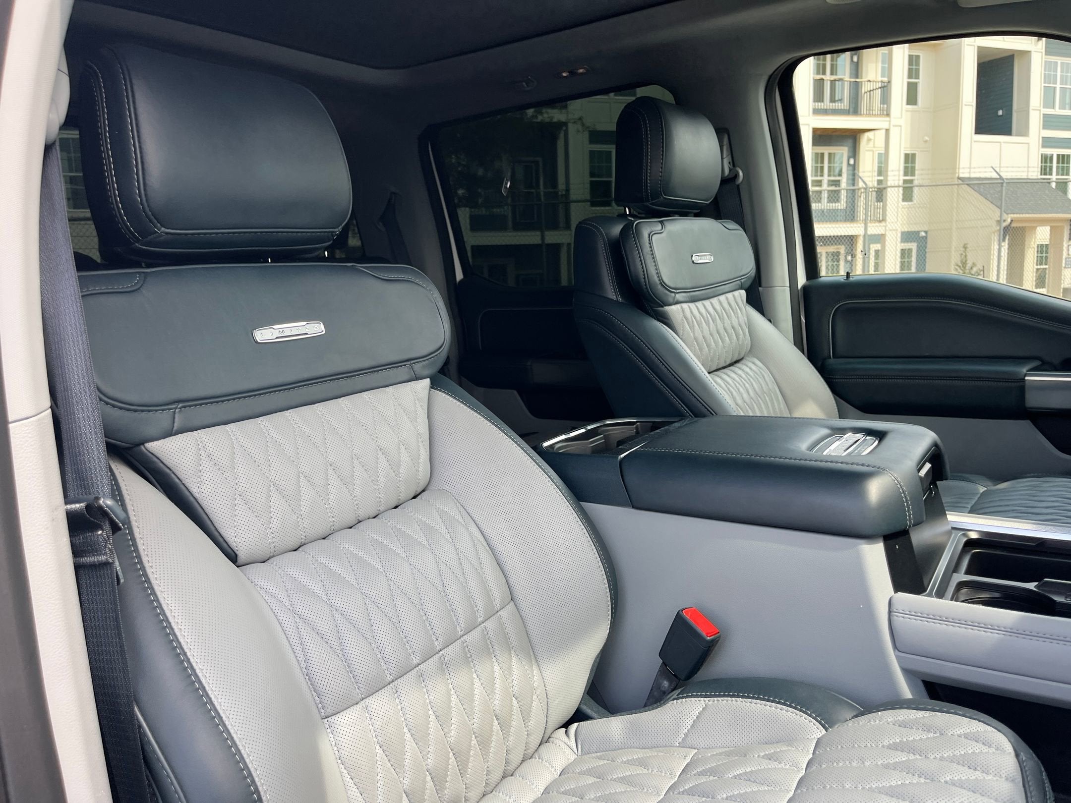 2024 Ford Super Duty F-250 SRW Limited