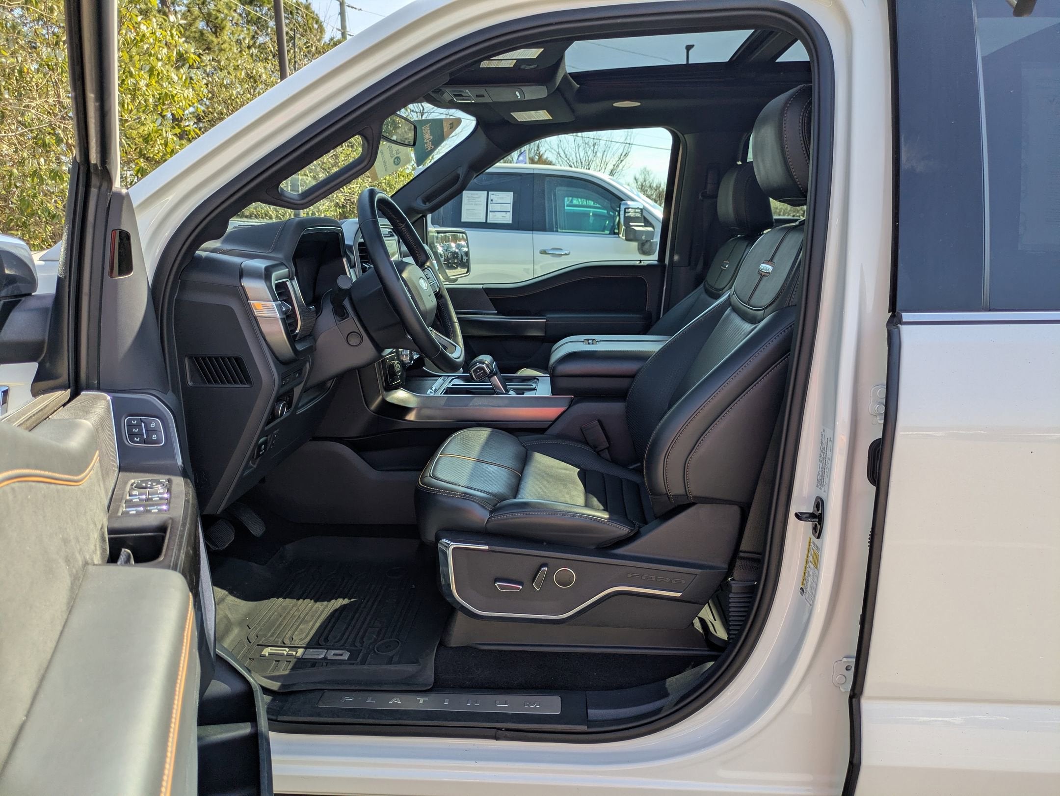 2023 Ford F-150 Base