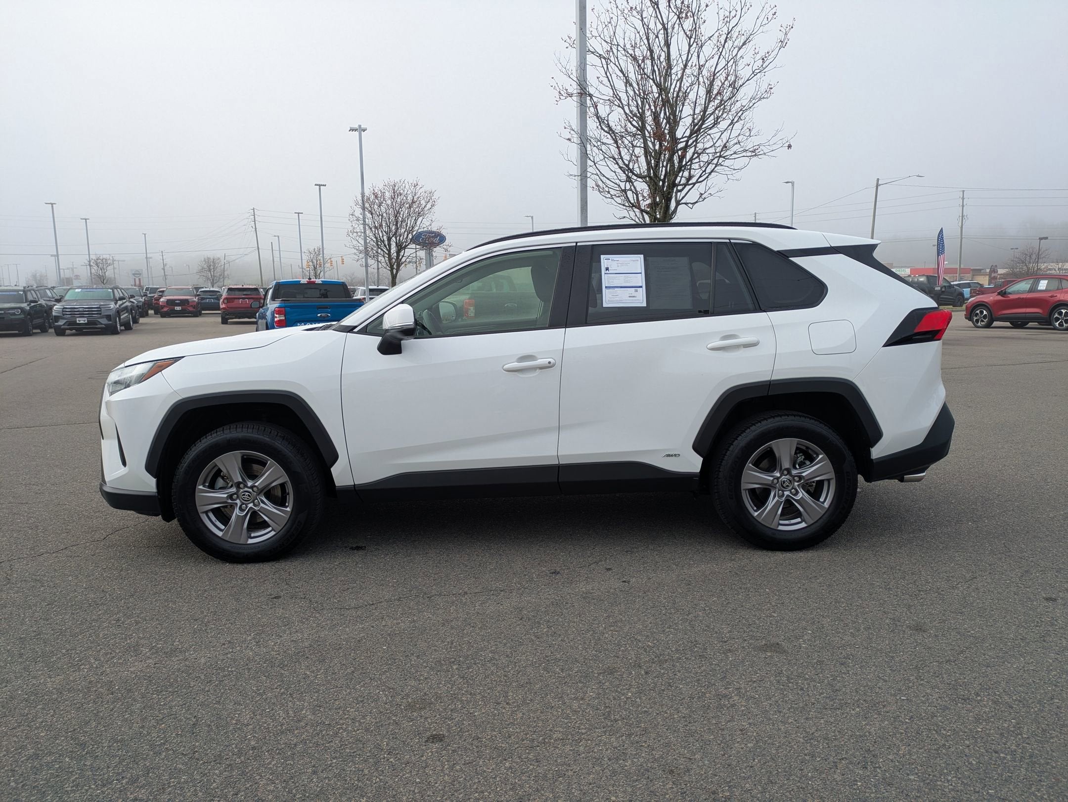 2024 Toyota RAV4 Hybrid XLE