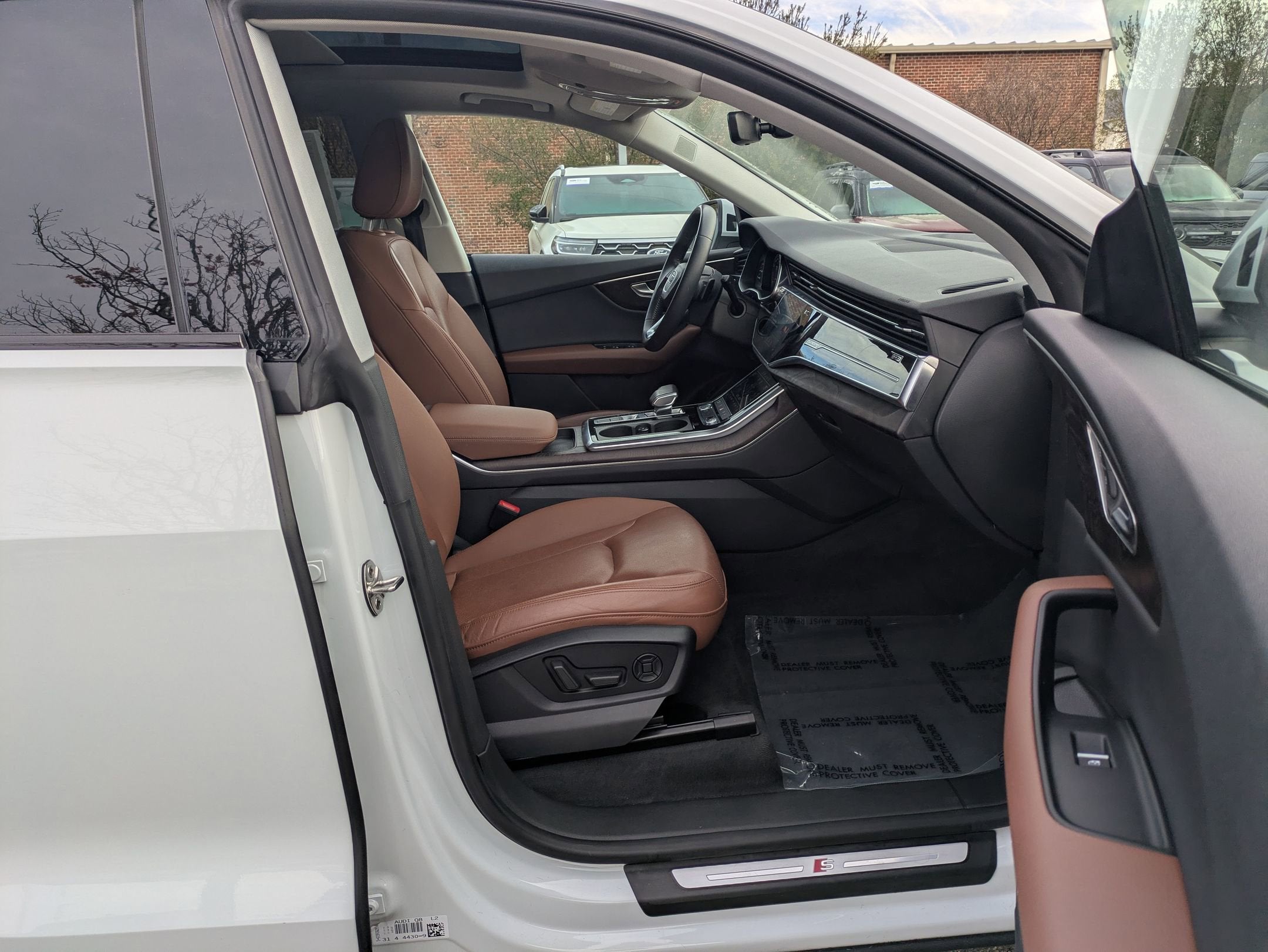 2020 Audi Q8 Premium Plus