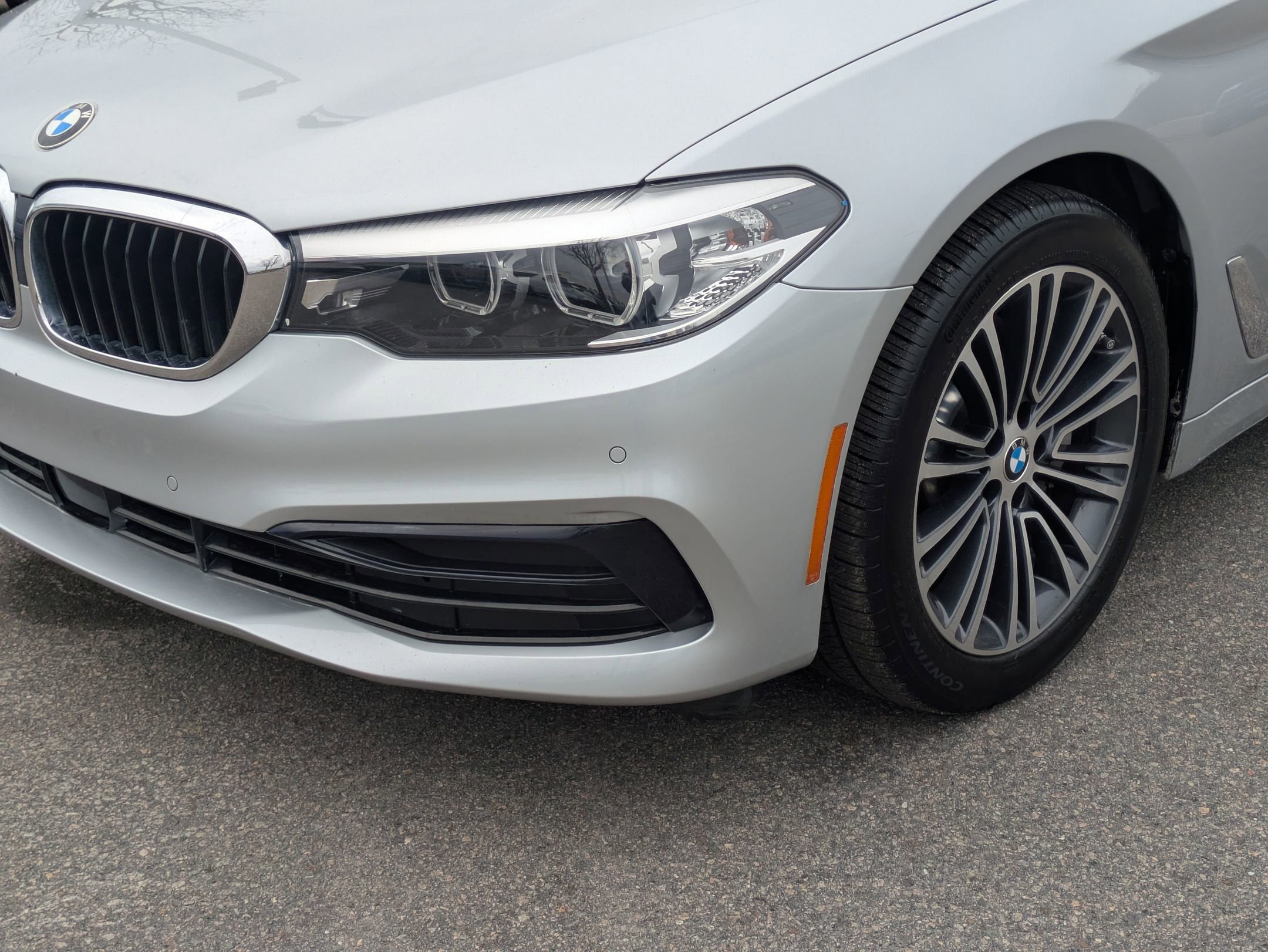 2019 BMW 5 Series 530i