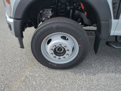 2027 Ford Super Duty F-450 DRW XL