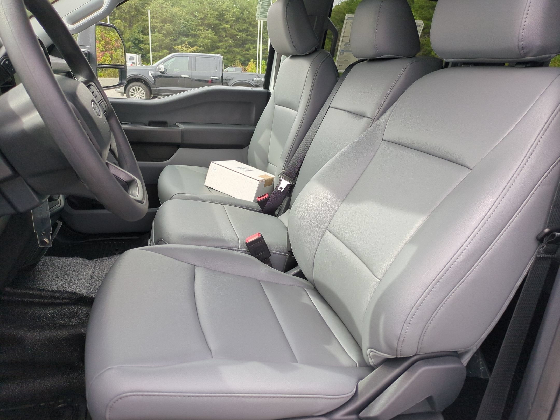 2027 Ford Super Duty F-450 DRW XL