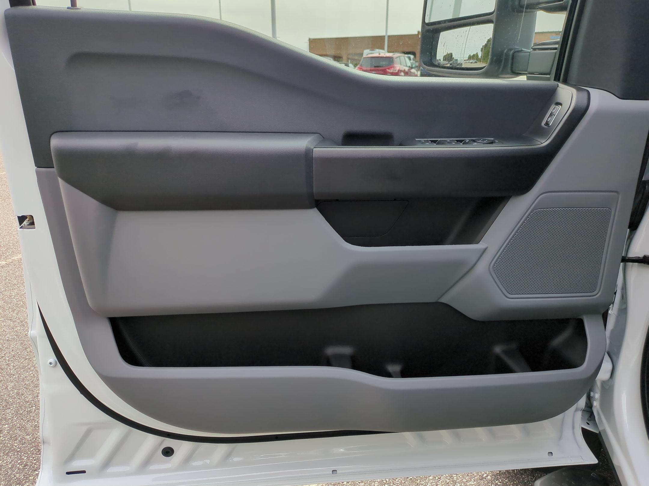 2027 Ford Super Duty F-450 DRW XL