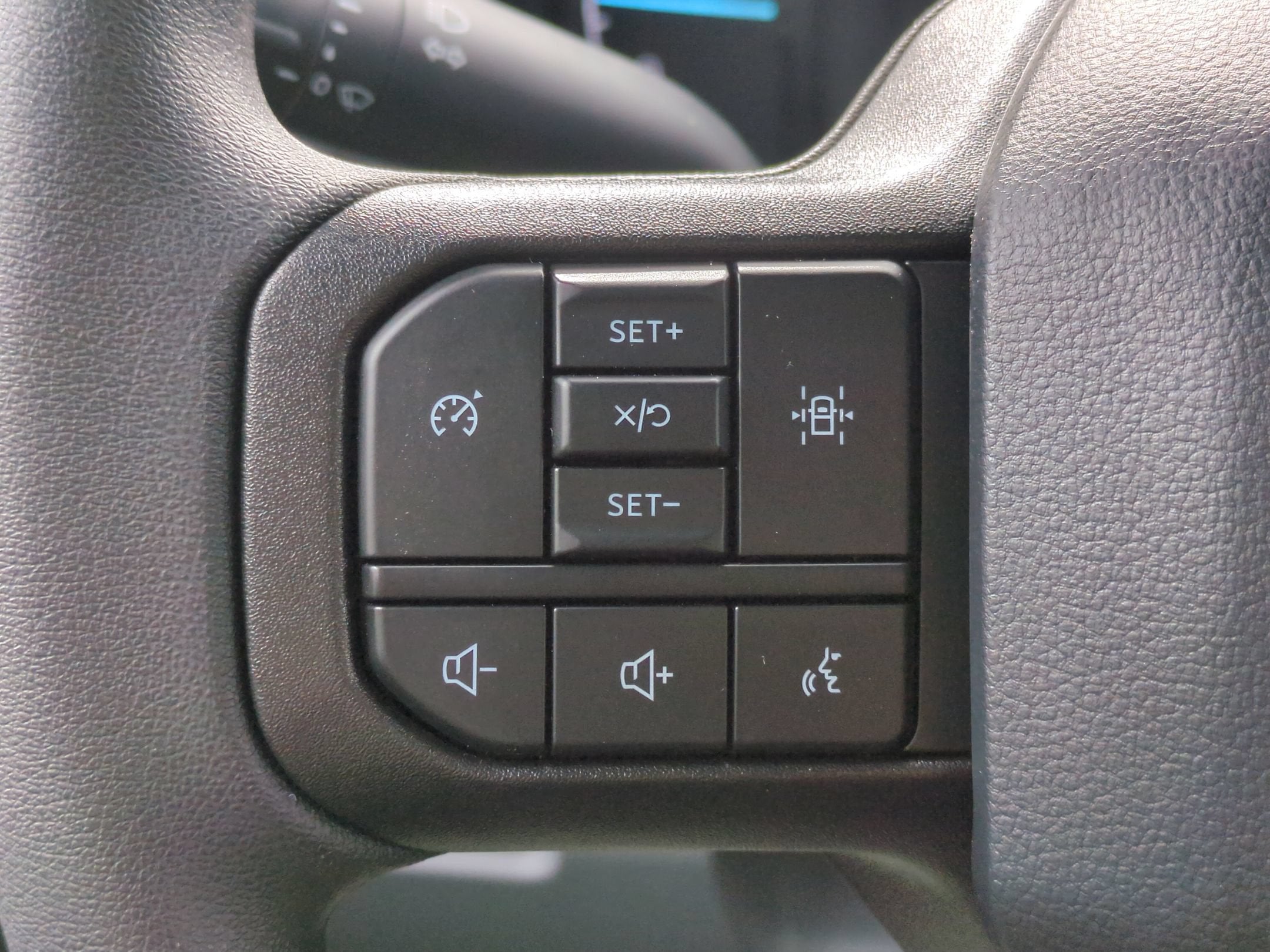 2027 Ford Super Duty F-450 DRW XL
