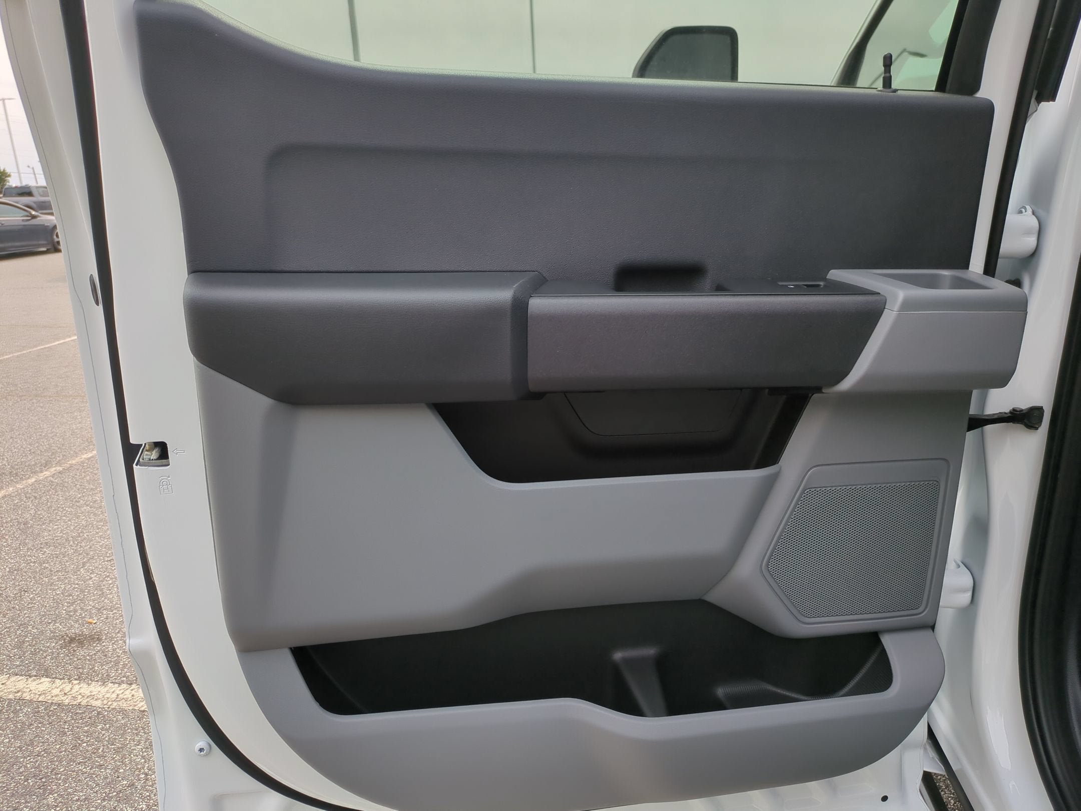 2027 Ford Super Duty F-450 DRW XL