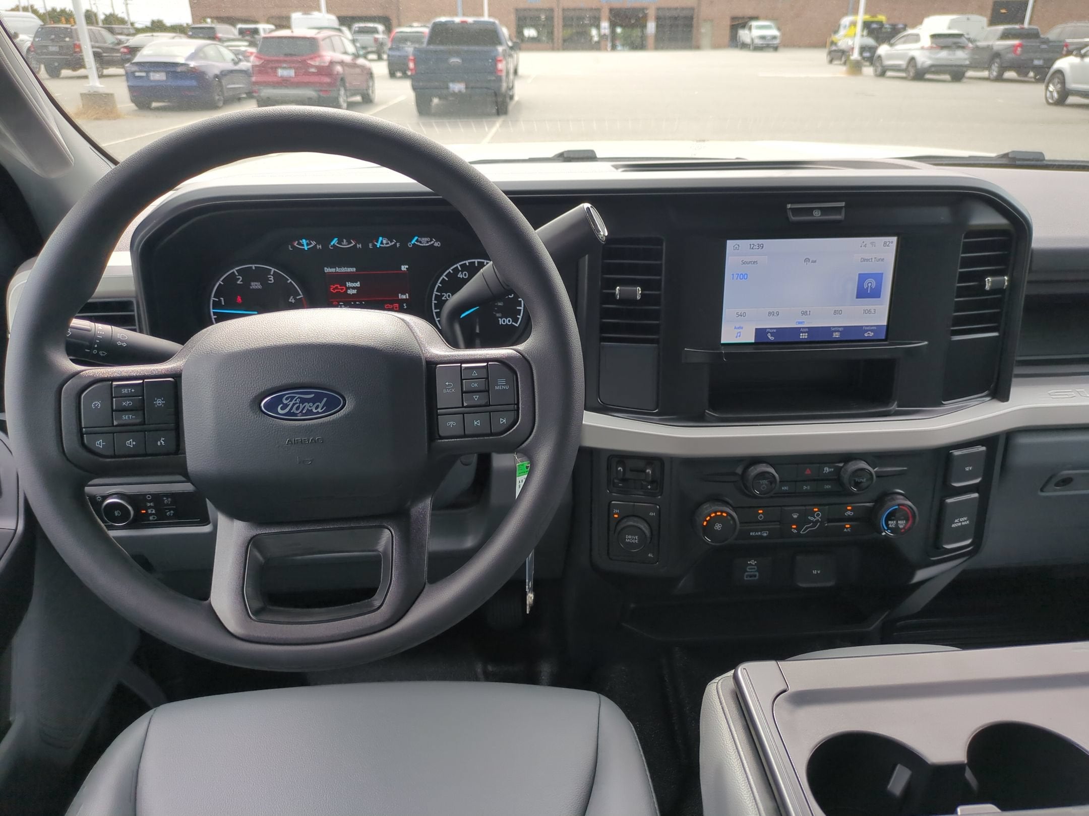 2027 Ford Super Duty F-450 DRW XL