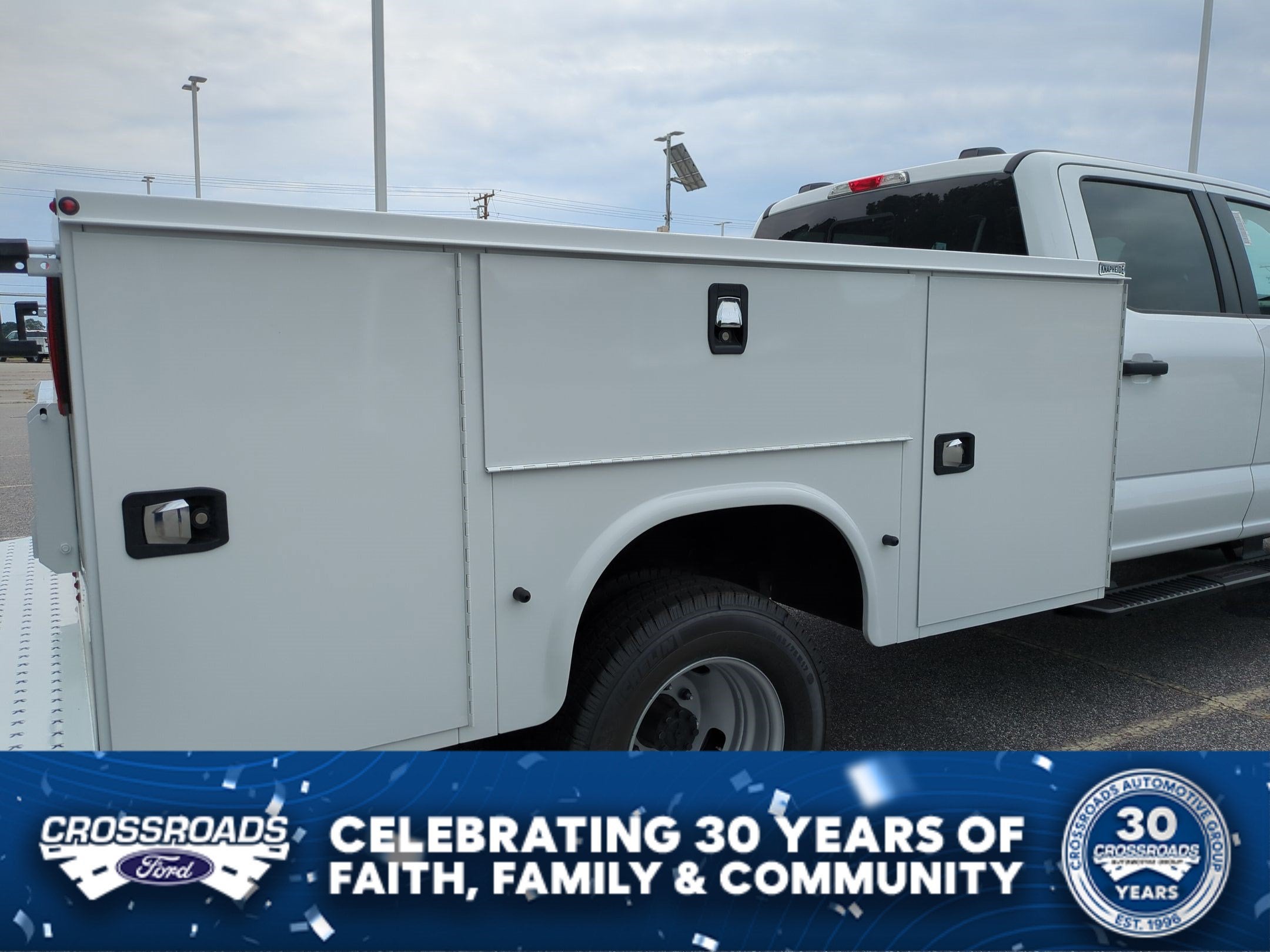 2026 Ford Super Duty F-350 DRW XL