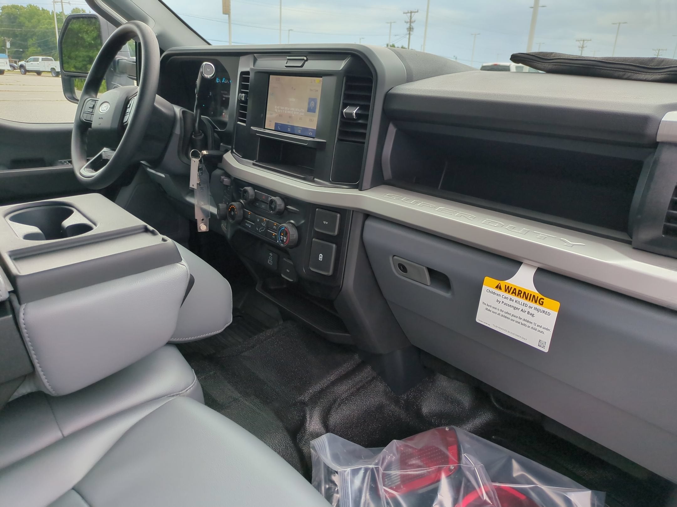 2026 Ford Super Duty F-350 DRW XL