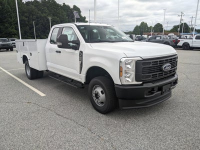 2025 Ford Super Duty F-350 DRW XL
