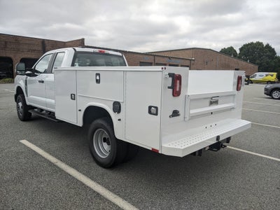 2025 Ford Super Duty F-350 DRW XL