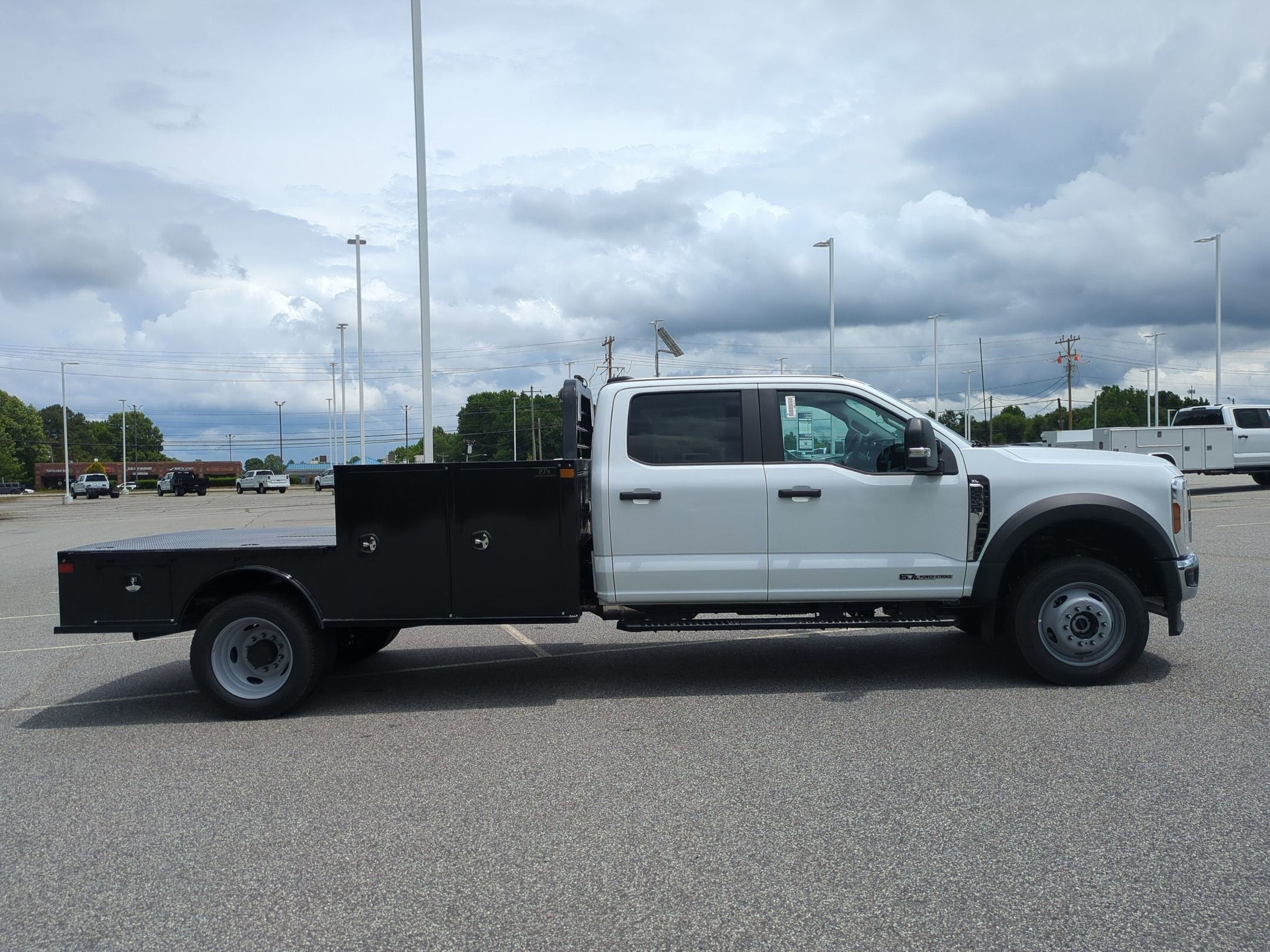 2026 Ford Super Duty F-450 DRW XL